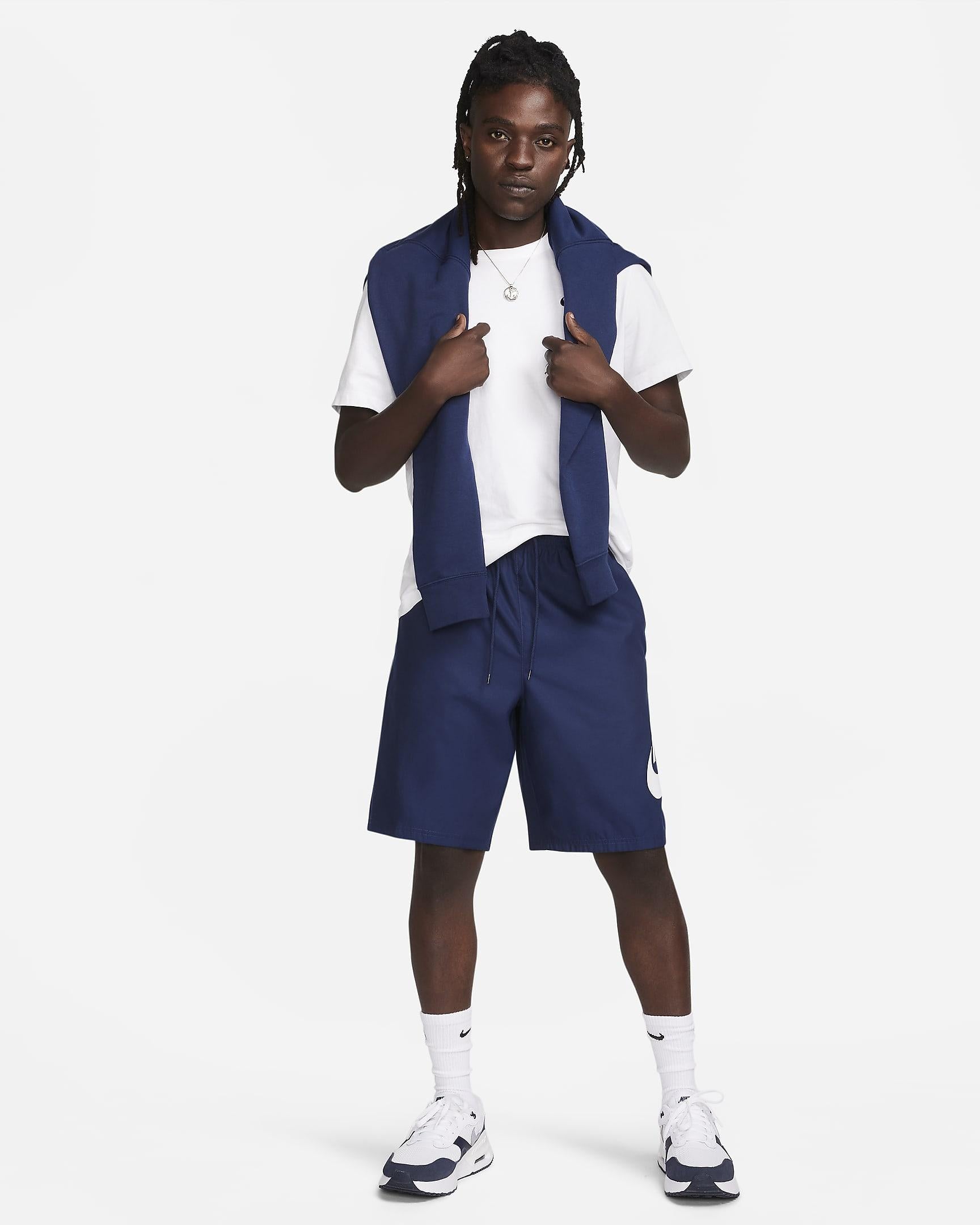 M nk club short wvn FN3303/410 NIKE