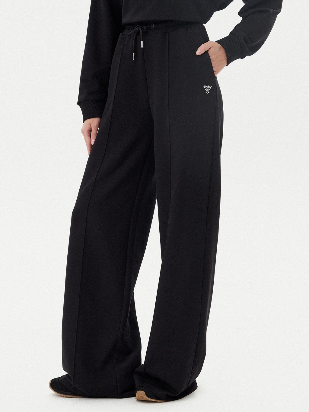 V5GB07KCRP0/JBLK GUESS