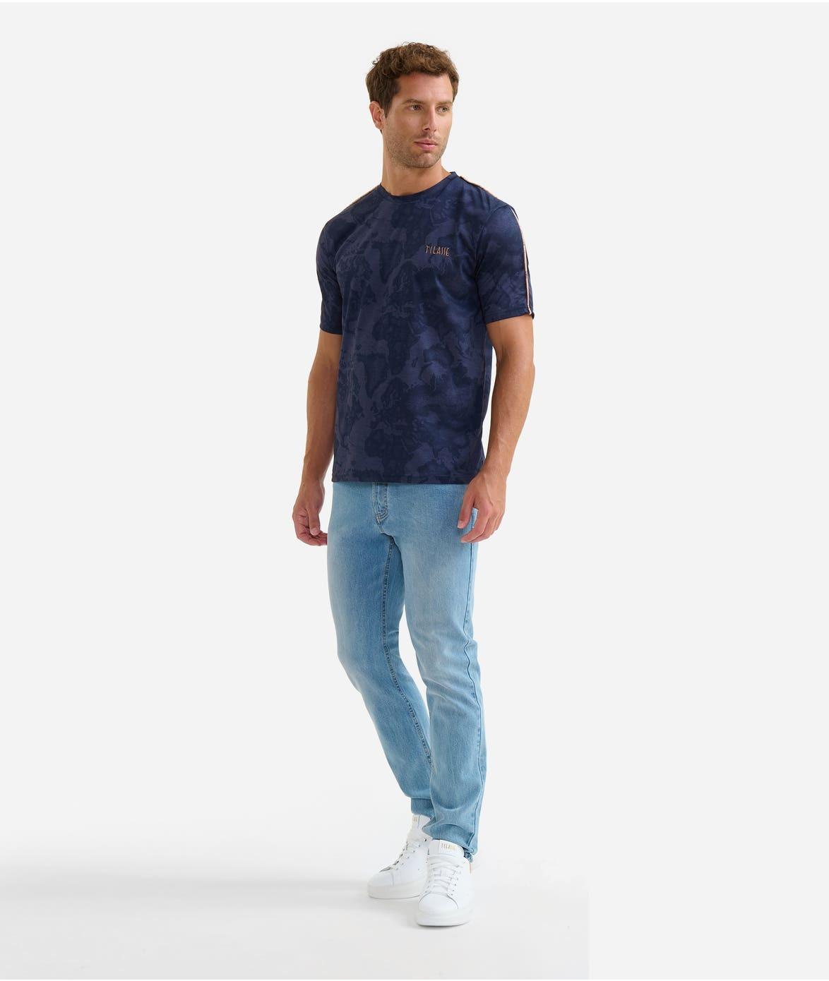 2824 UE68/0106 Alviero Martini 1ª CLASSE