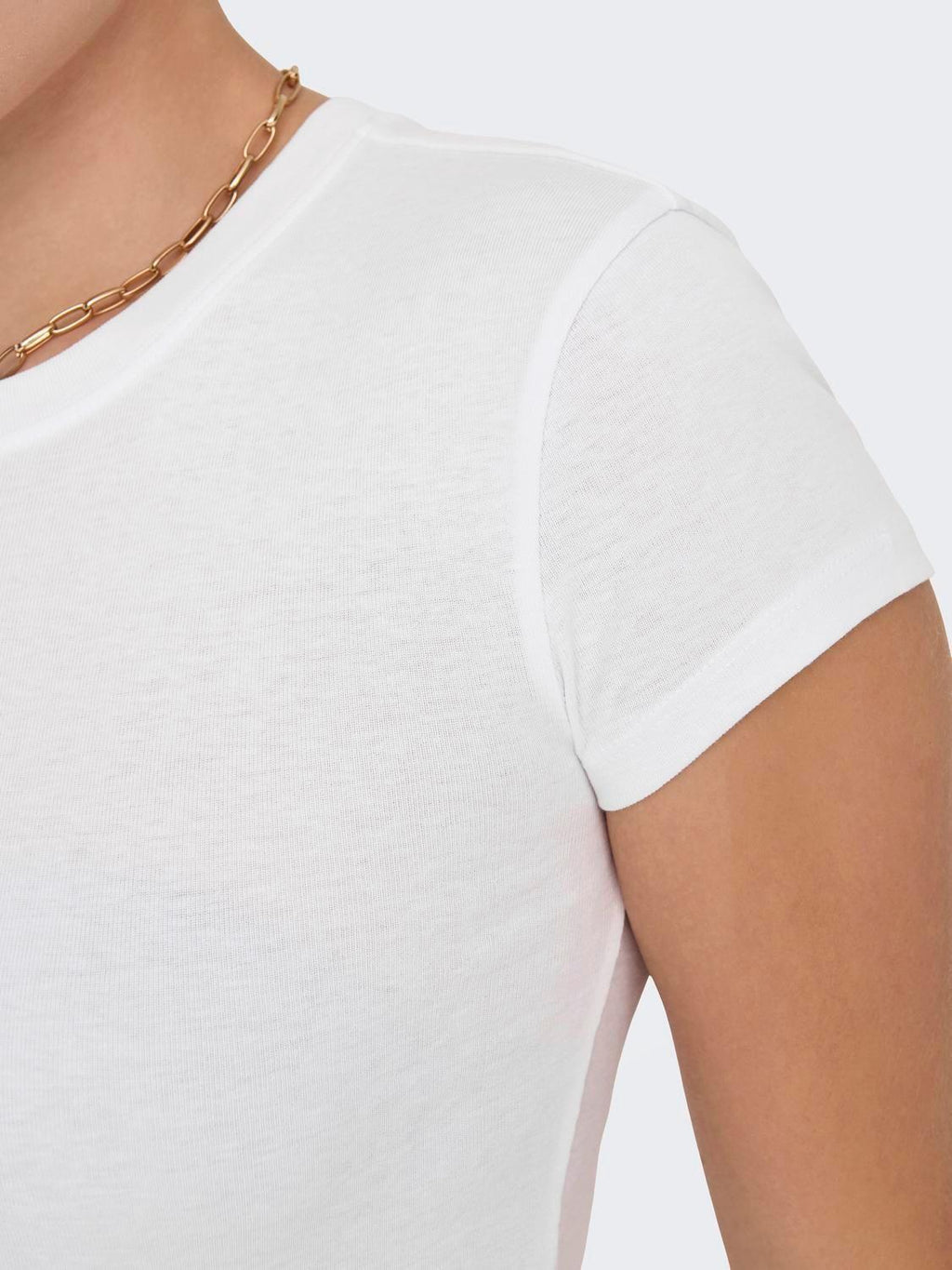 ONLELINA S/S O-NECK SHORT TOP JRS NOOS 