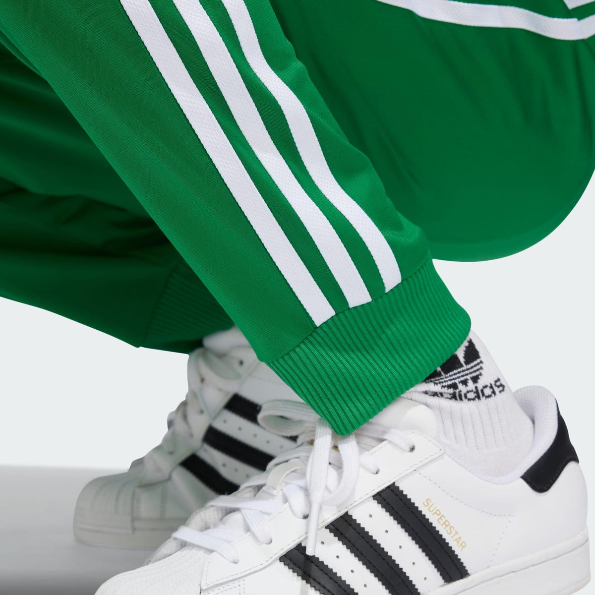 SST TRACK PANTS     GREEN 