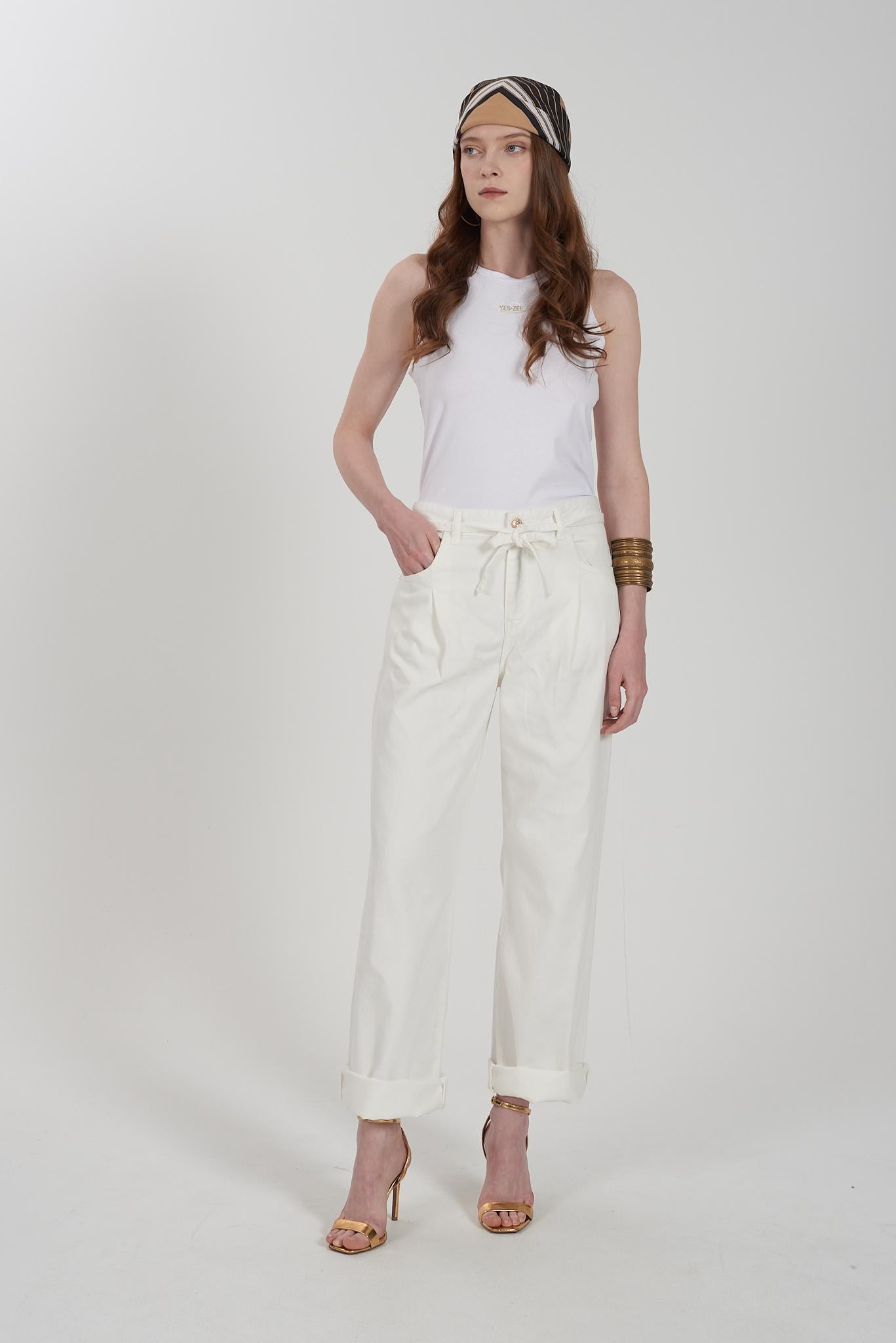 T210 S700/0101 YES ZEE