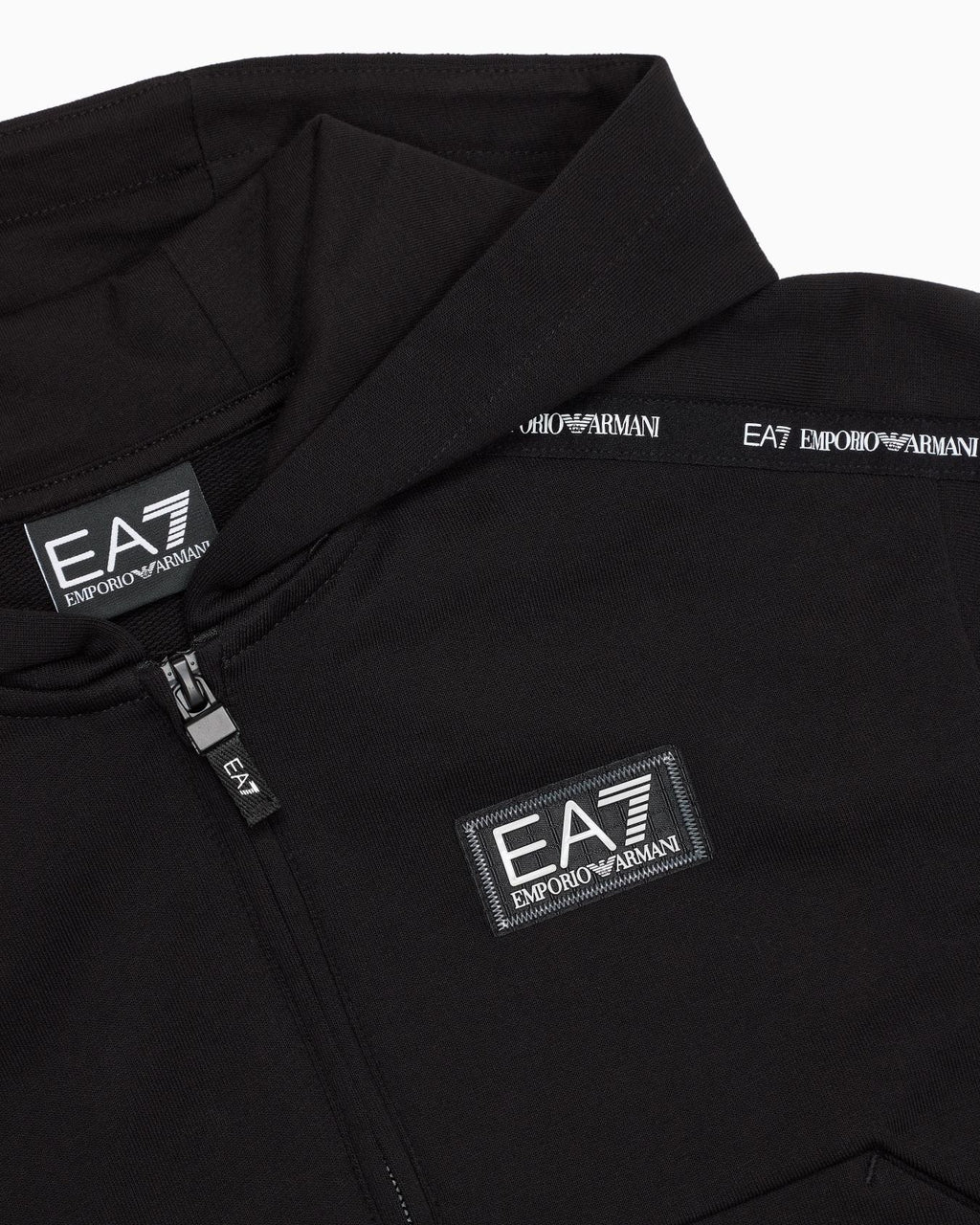 7B000056 AF10380/UC001 EMPORIO ARMANI EA7