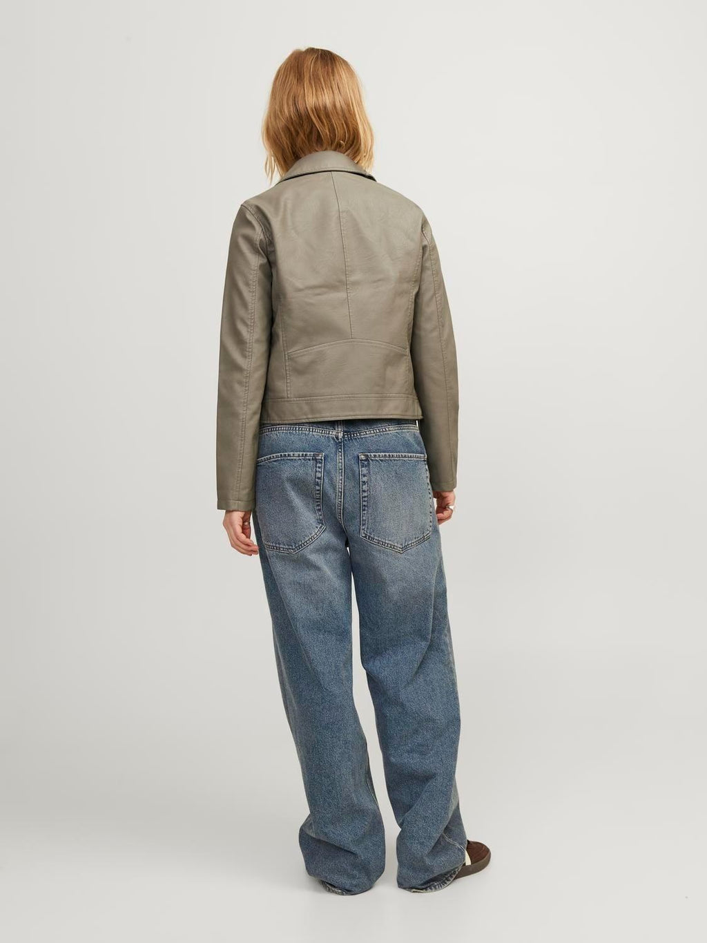 12206262/Brindle JJXX