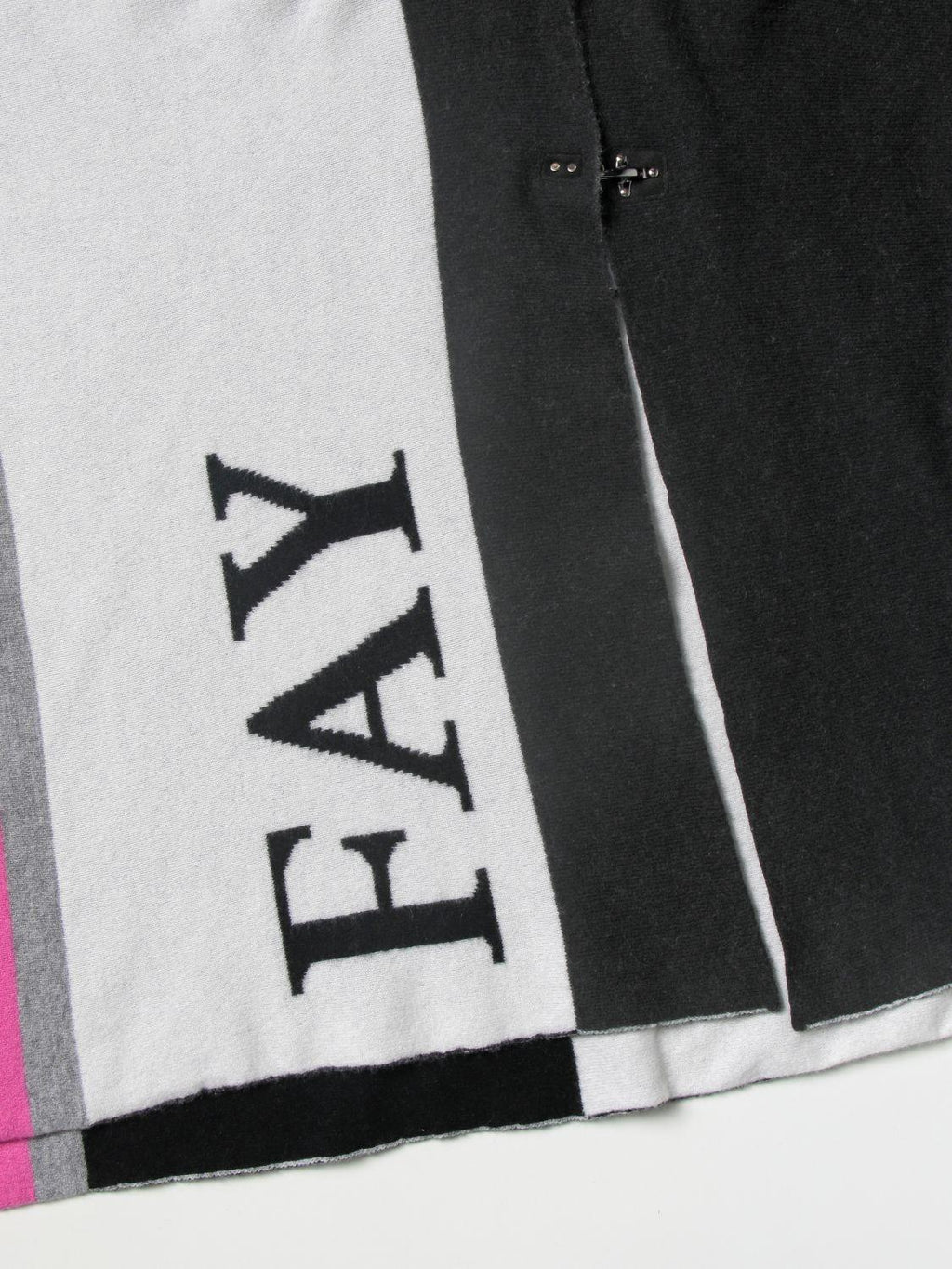 CAPE 5R2A97 W0023/101NE FAY