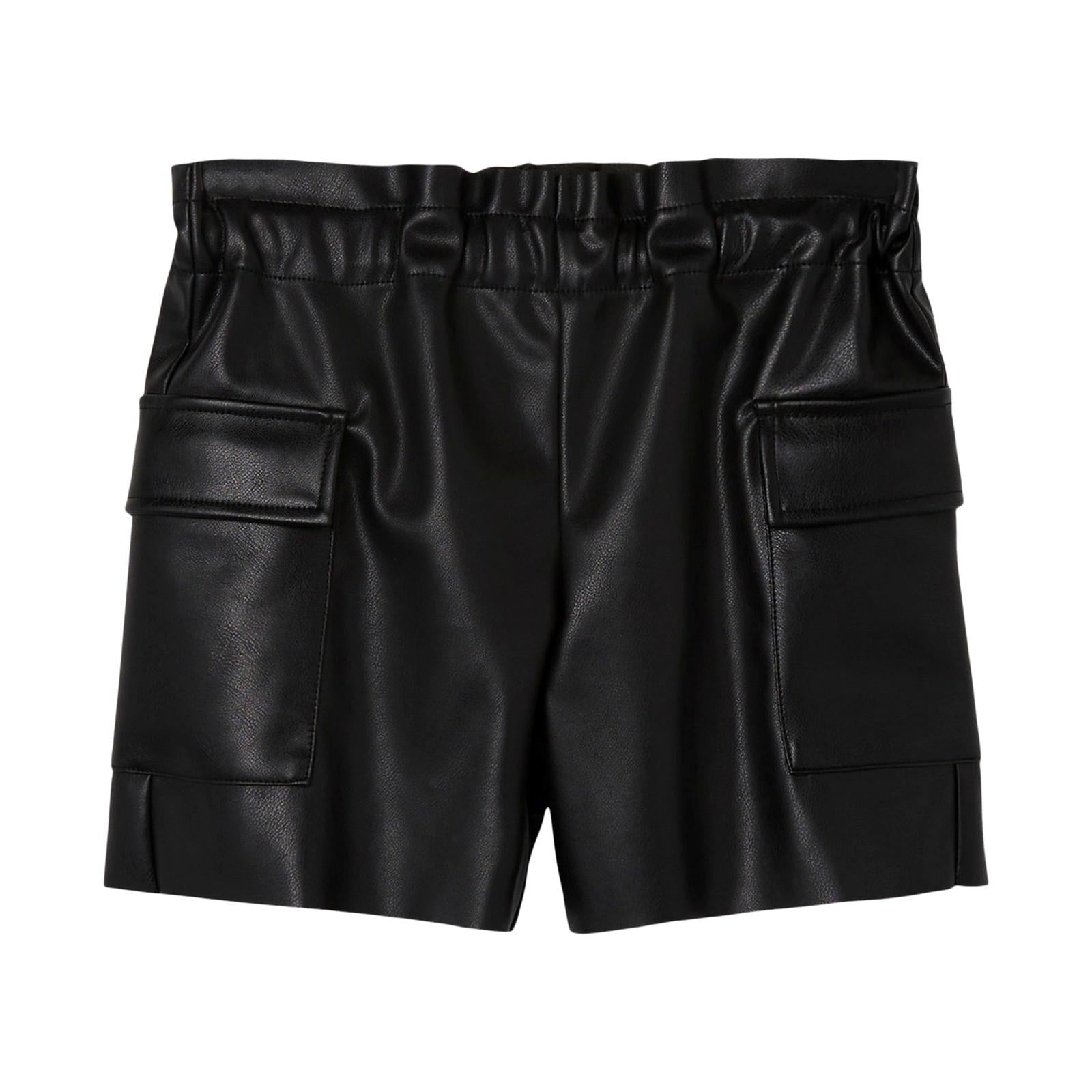 13222608/Black NAME.IT