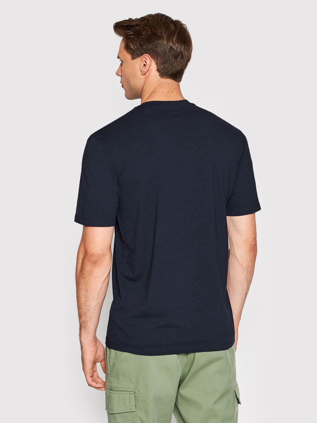 Z2YI12JR06K/G7V2 GUESS