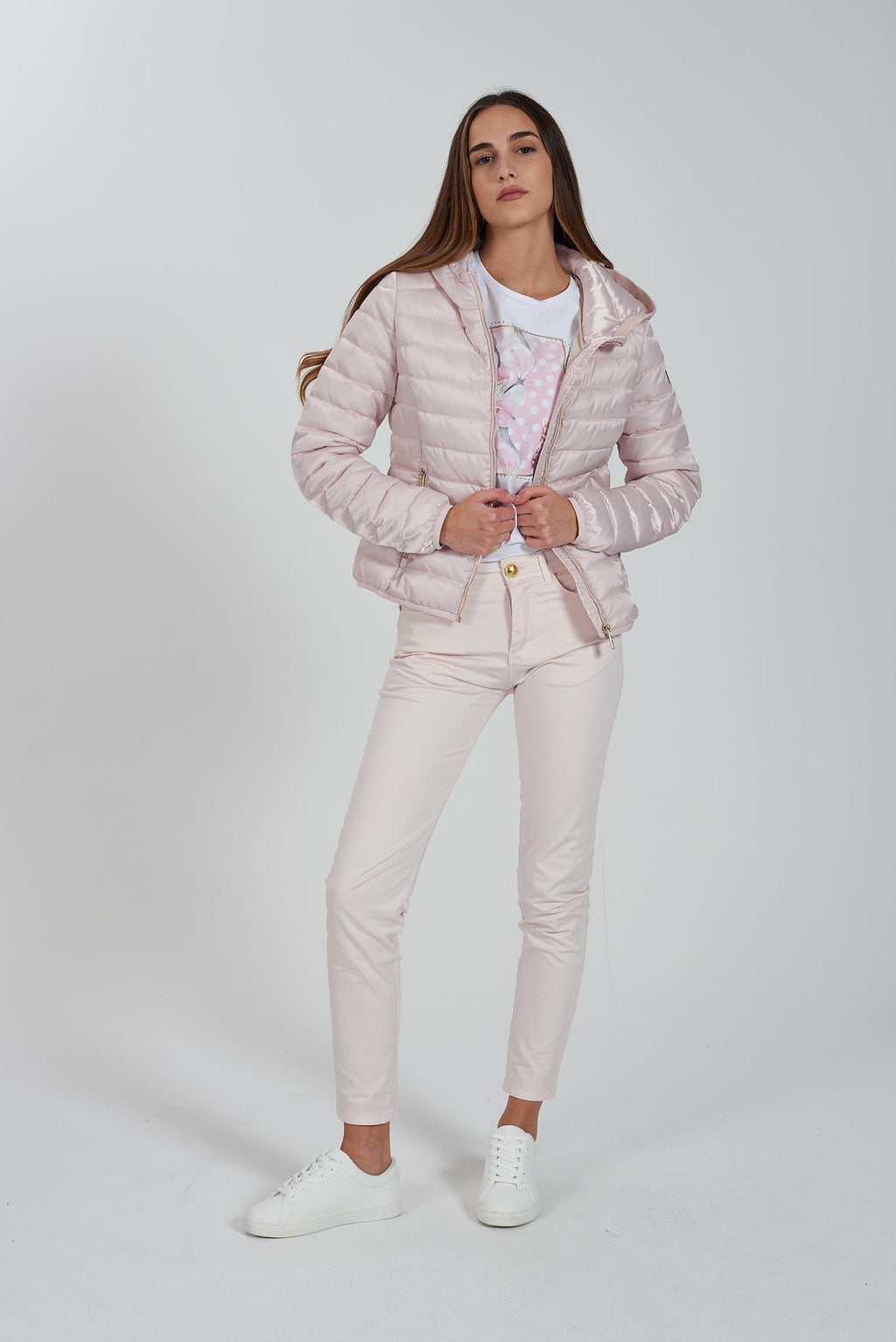 T273 S700/0101 YES ZEE