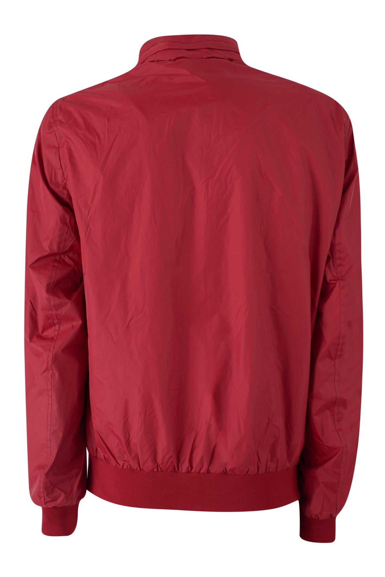 J565 QNJJ/0505 YES ZEE