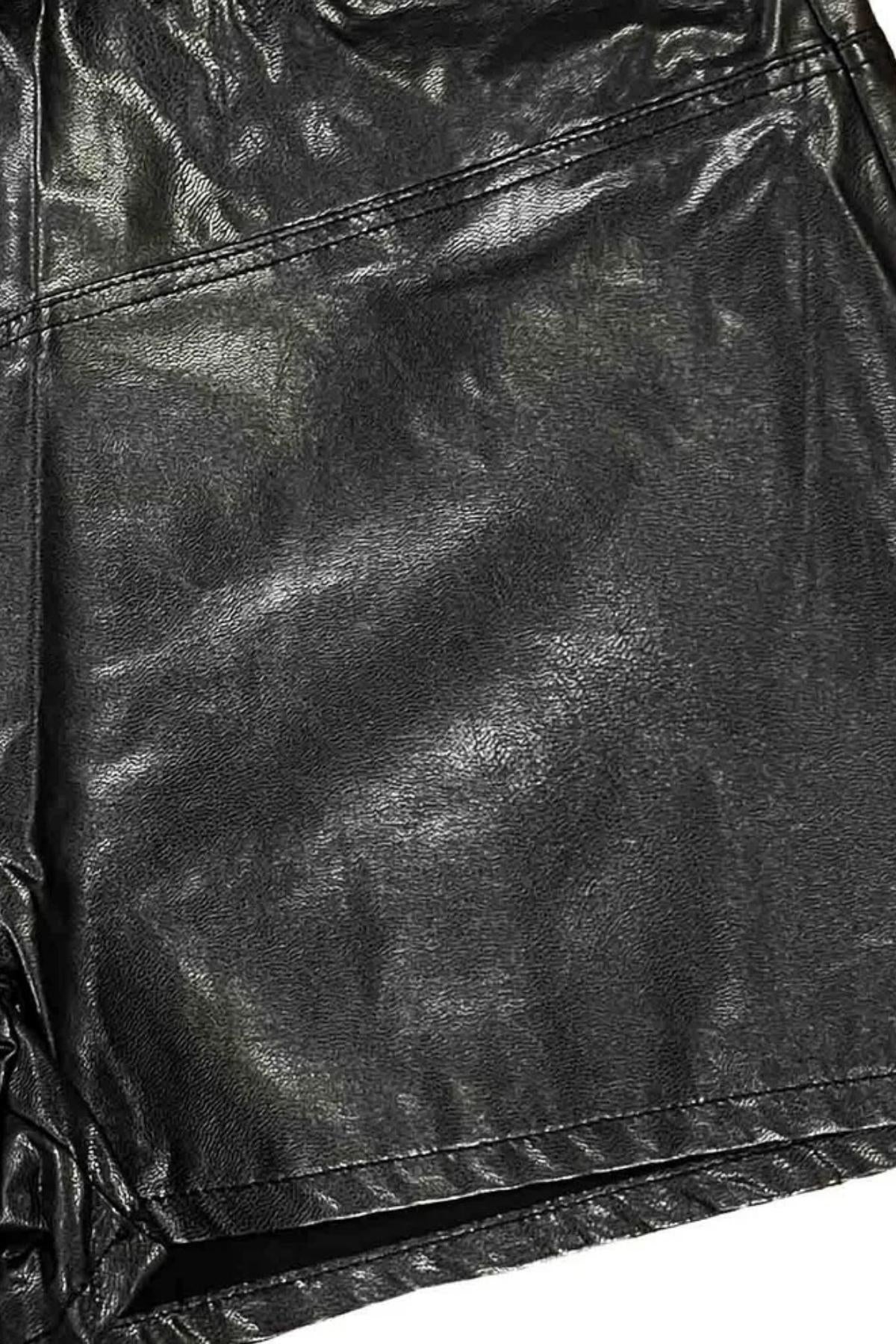 SHORTS IN ECOPELLE CON FIBBIA PINKO KFBE008 C PE017/N000 PINKO