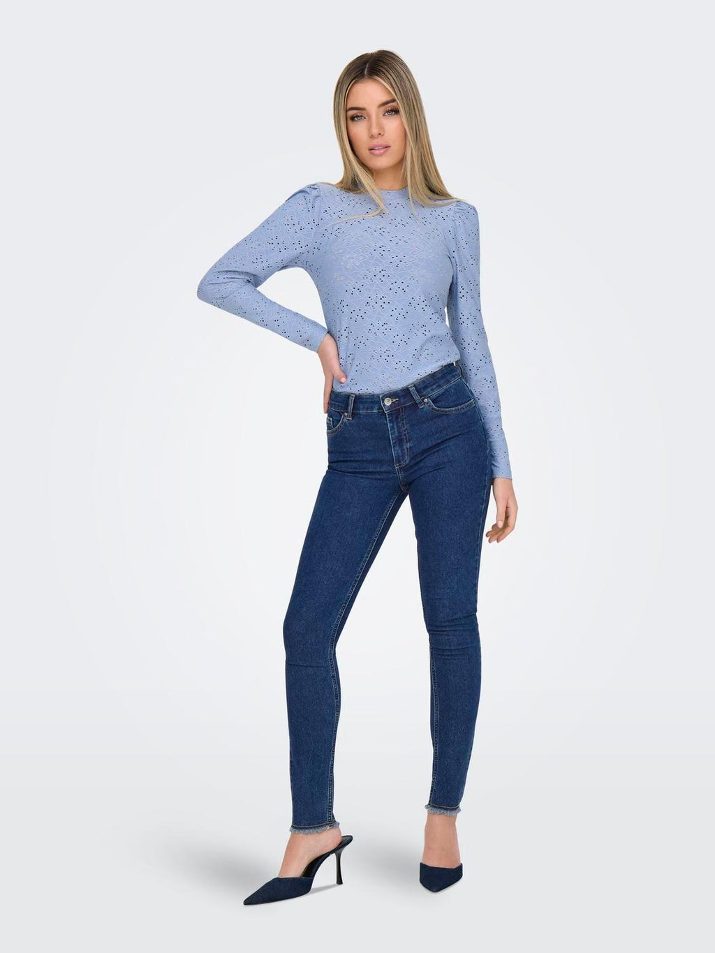 15336726/Dark Blue Denim ONLY