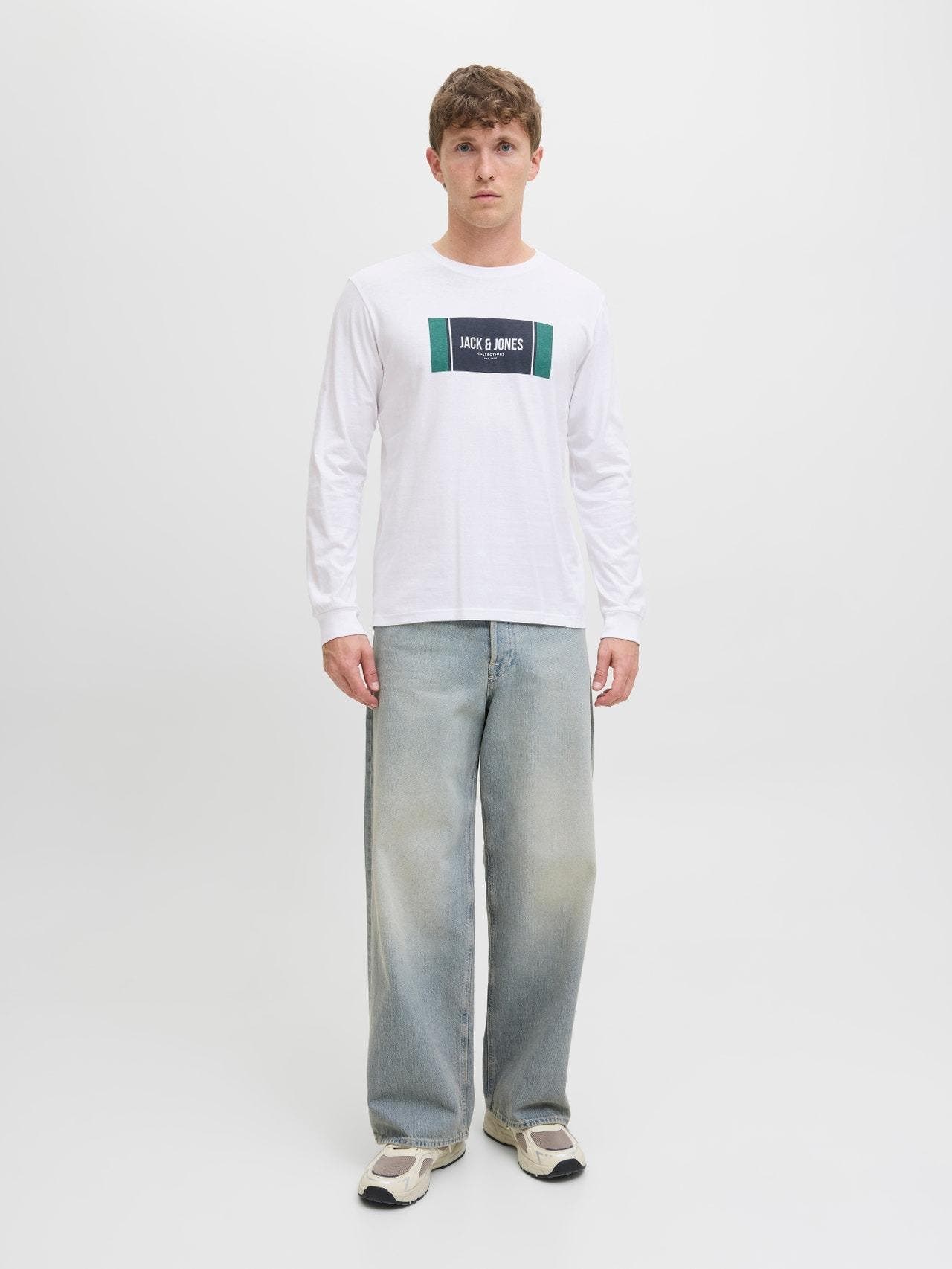 12282290/White JACK AND JONES
