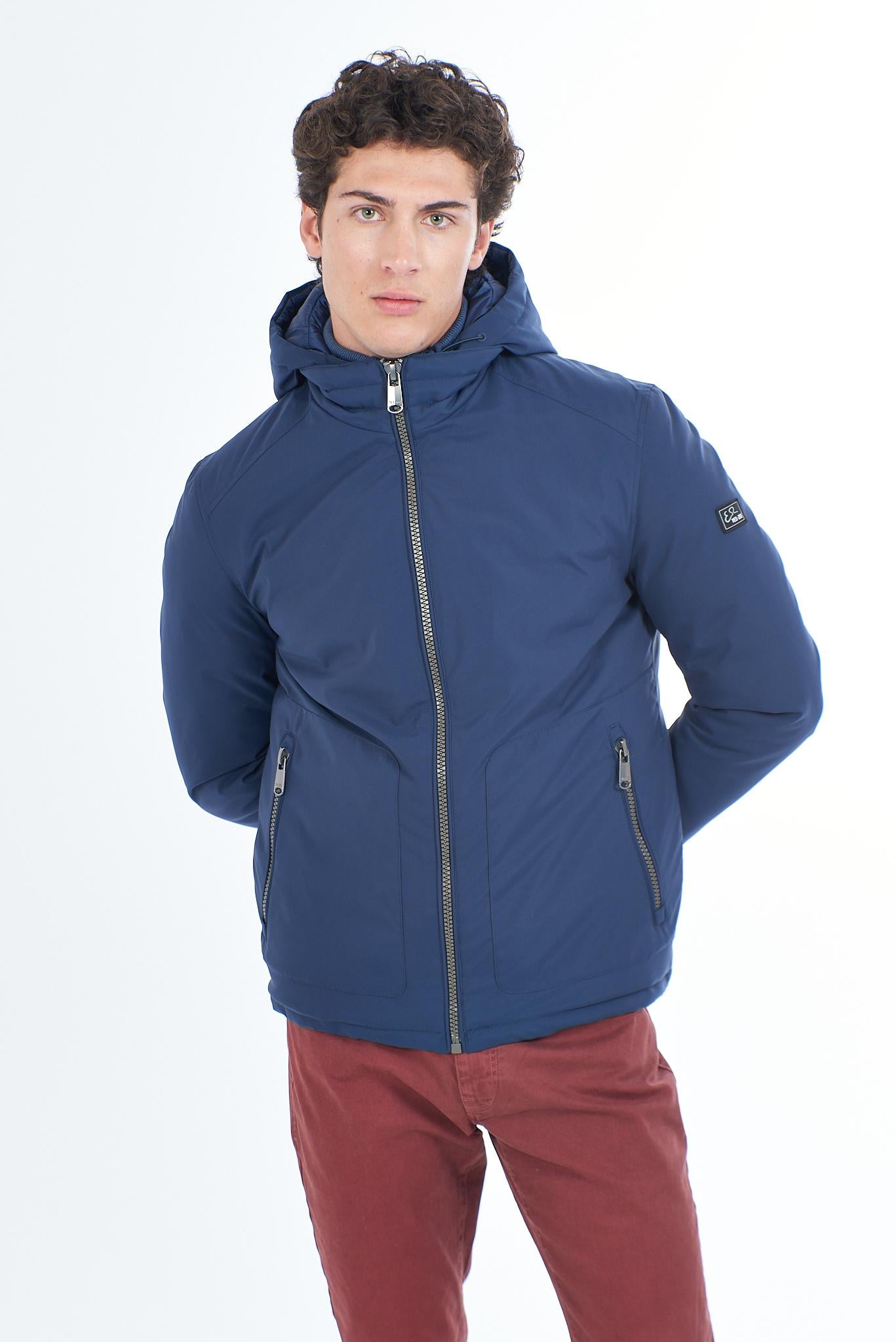 J863 Q200/0710 YES ZEE