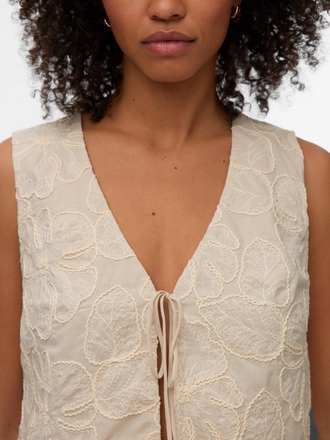 10344377/Oatmeal OATMEAL EMBROIDERY VERO MODA