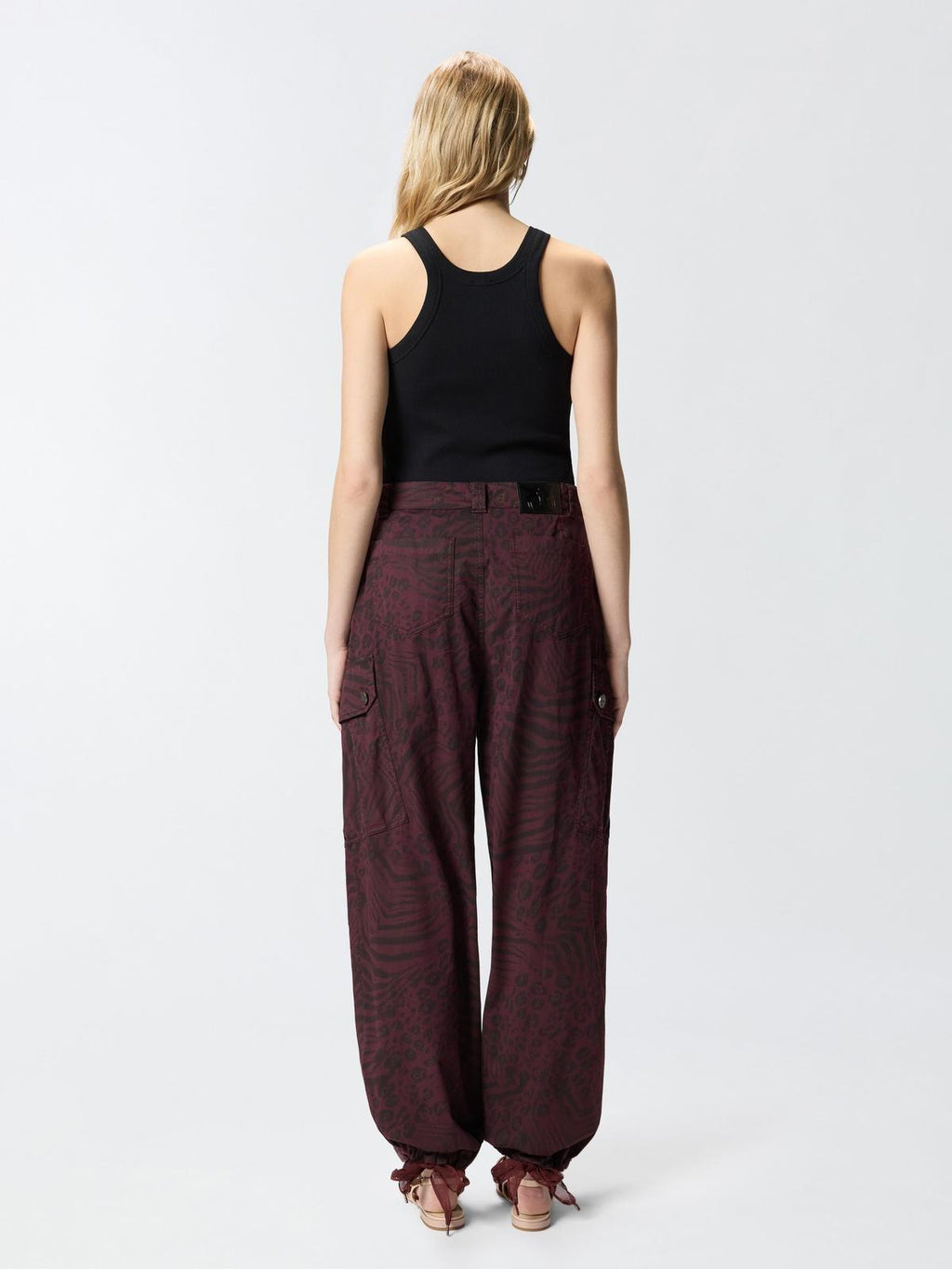 107300 A3H8/Z99 PINKO