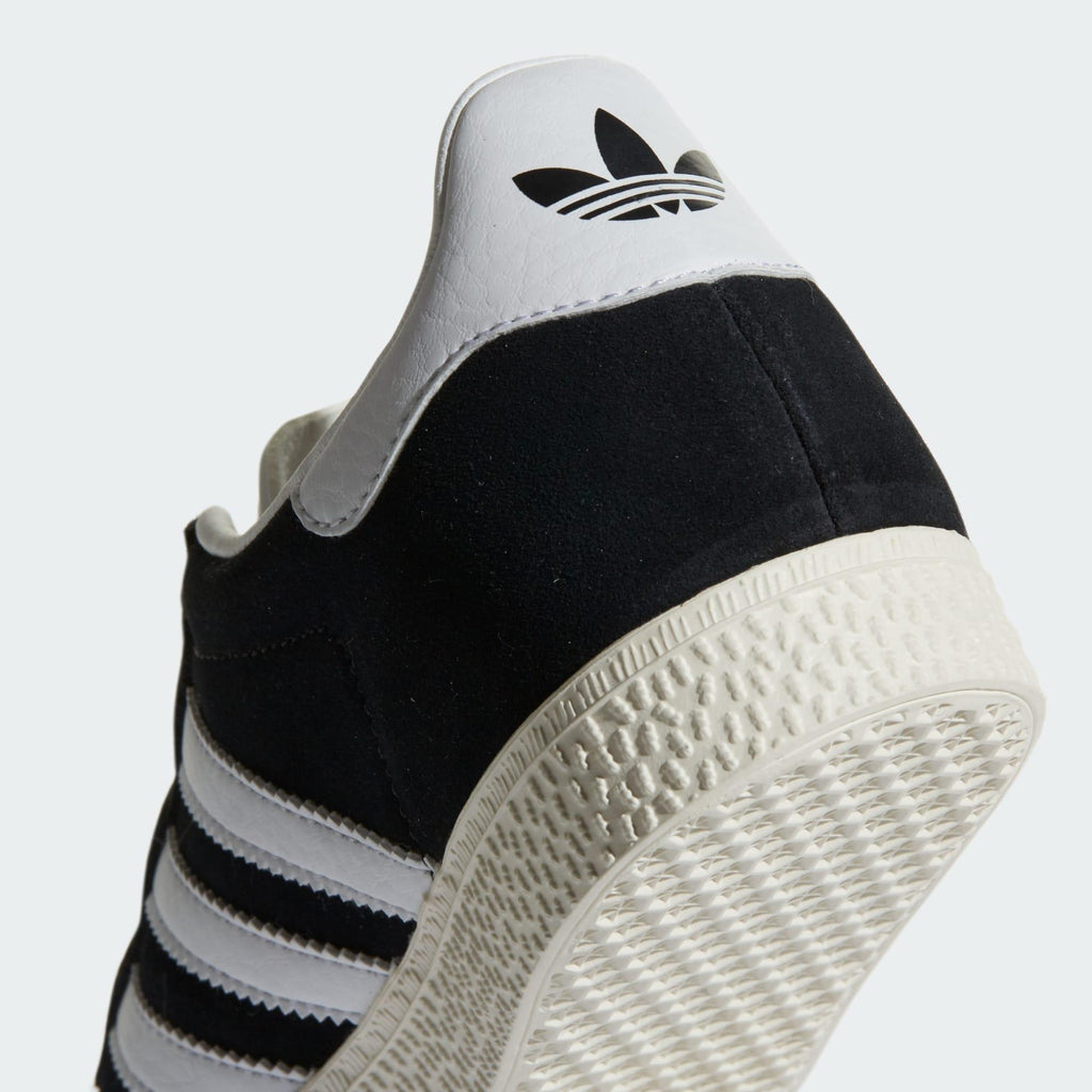 GAZELLE J           CBLACK/FTWWHT/GOLDMT 