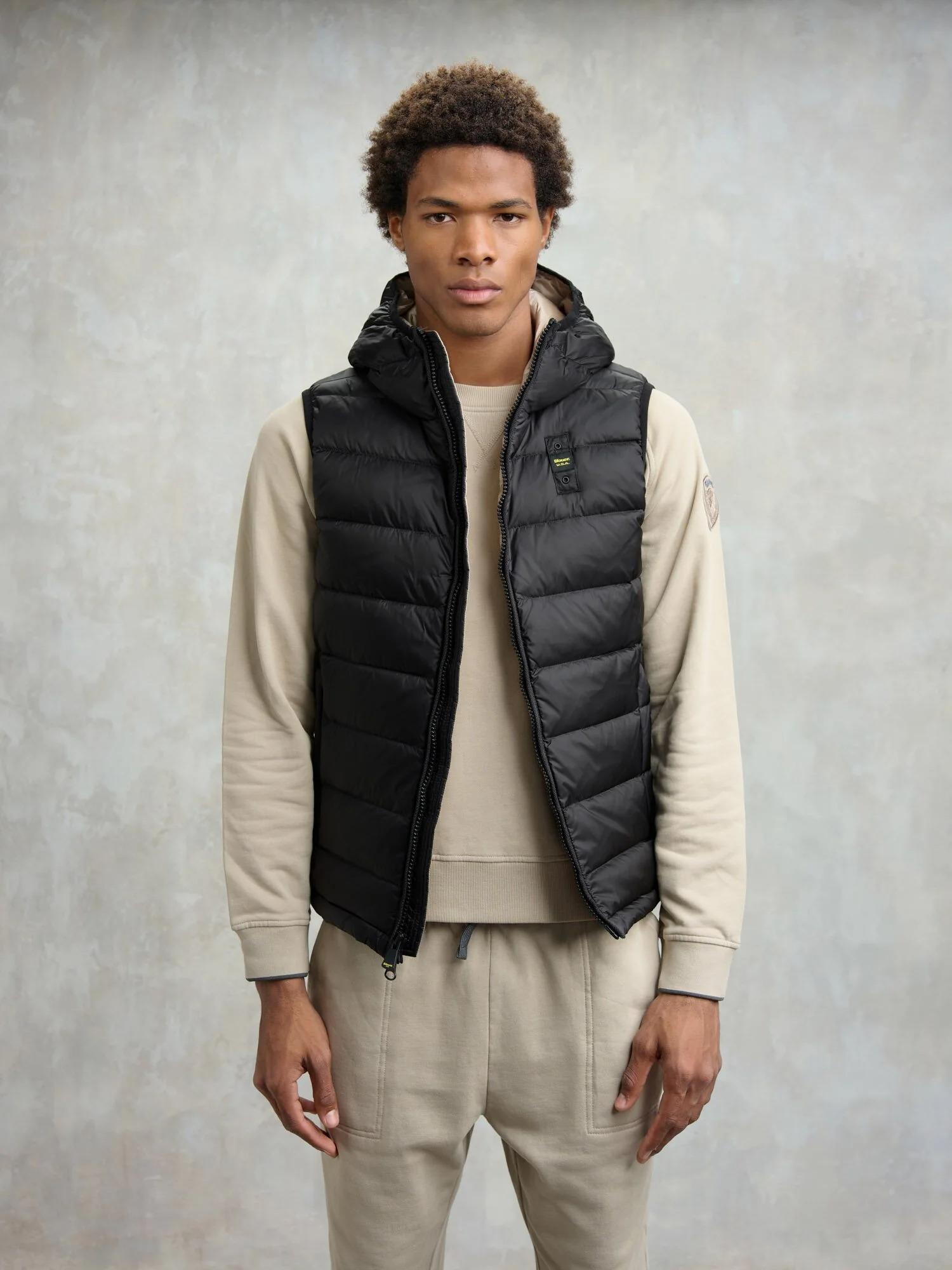 25WBLUX03089 006047/999EI BLAUER