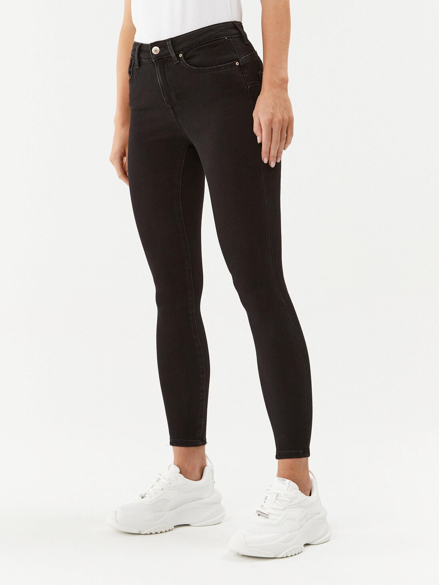 15181958/Black ONLY