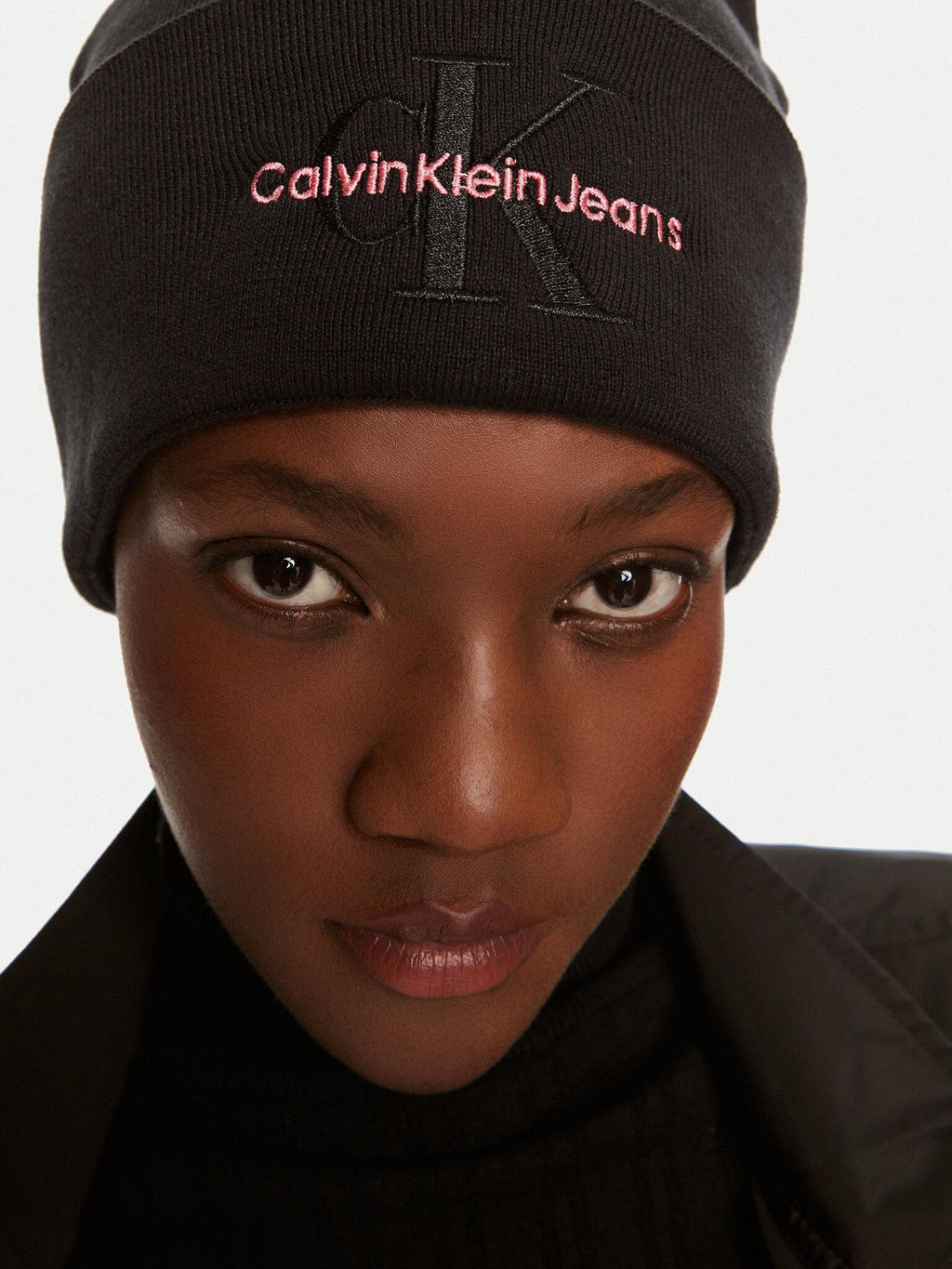 MONO LOGO EMBRO BEANIE K60K612668/01P CALVIN KLEIN JEANS