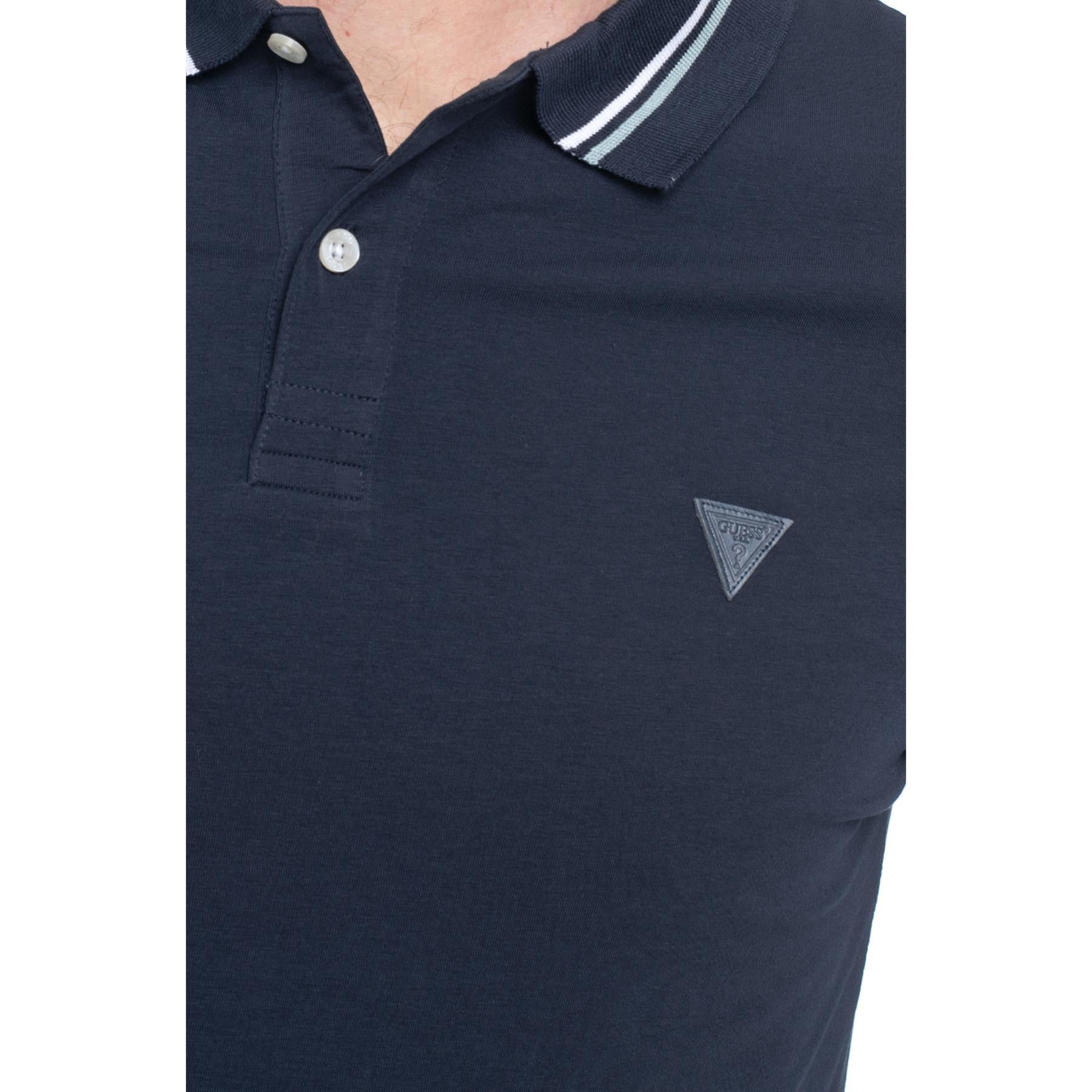 M5YP36J1314/G7V2 GUESS