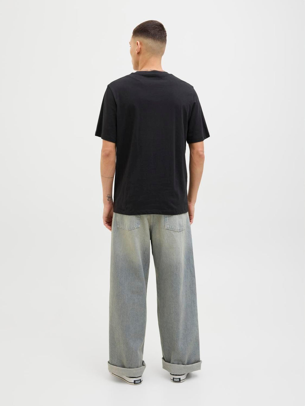 12269418/Black JACK AND JONES