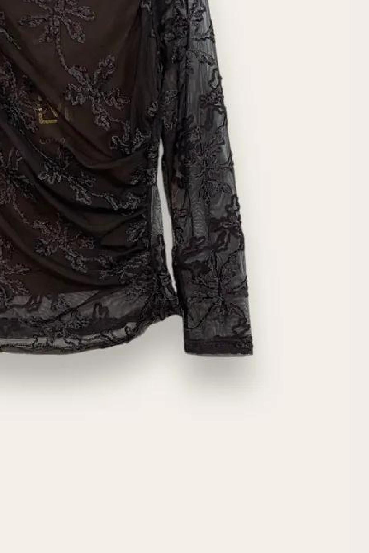 BL-15048/Nero LOVEme