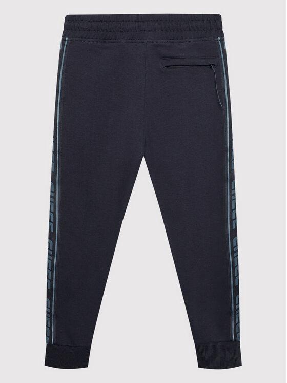 L2YQ48K6ZS1/G7V2 GUESS