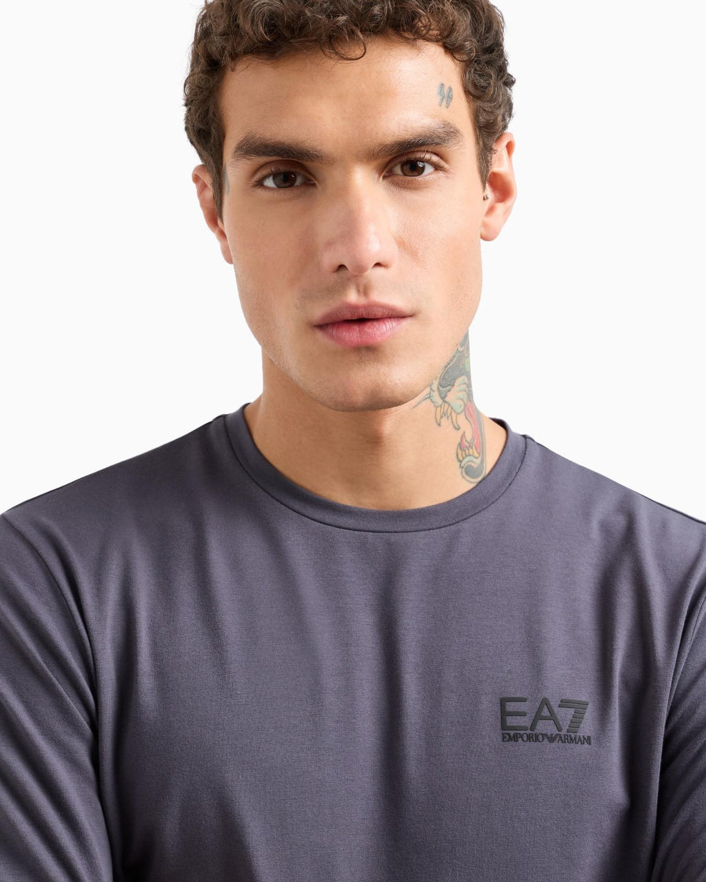 8NPT28 PJVQZ/U8115 EMPORIO ARMANI EA7