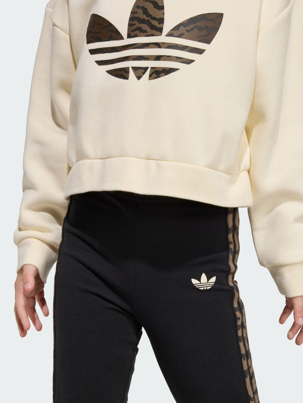 BOXY CREW SET       CREWHT/NBROWN 