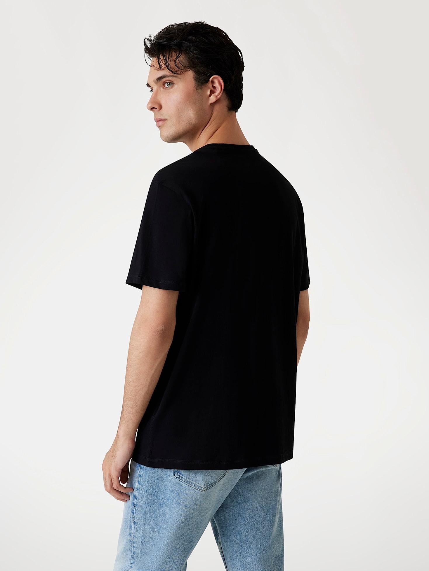 M5YI15I3Z14/JBLK GUESS