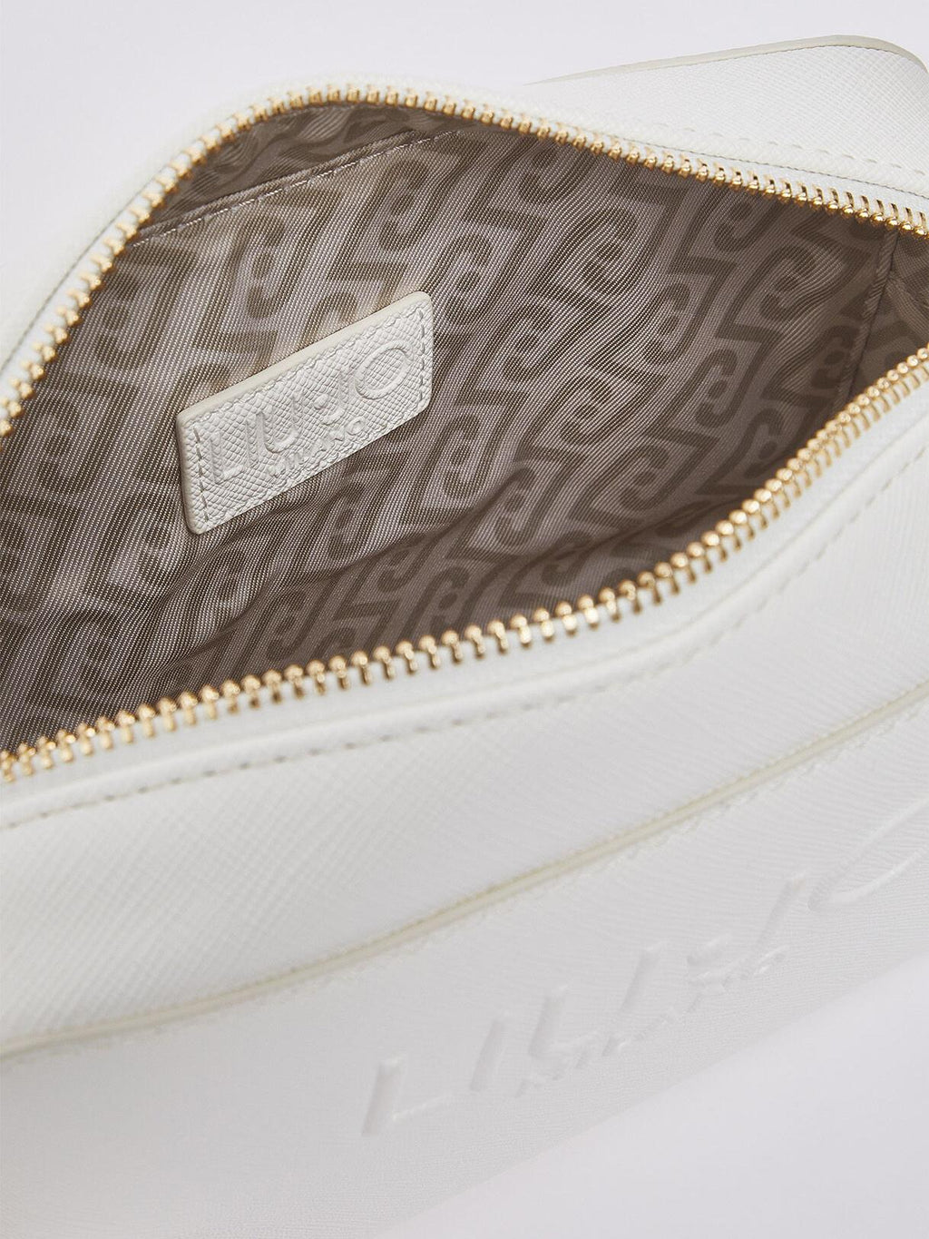 AA6153ES029/X0459 LIU JO