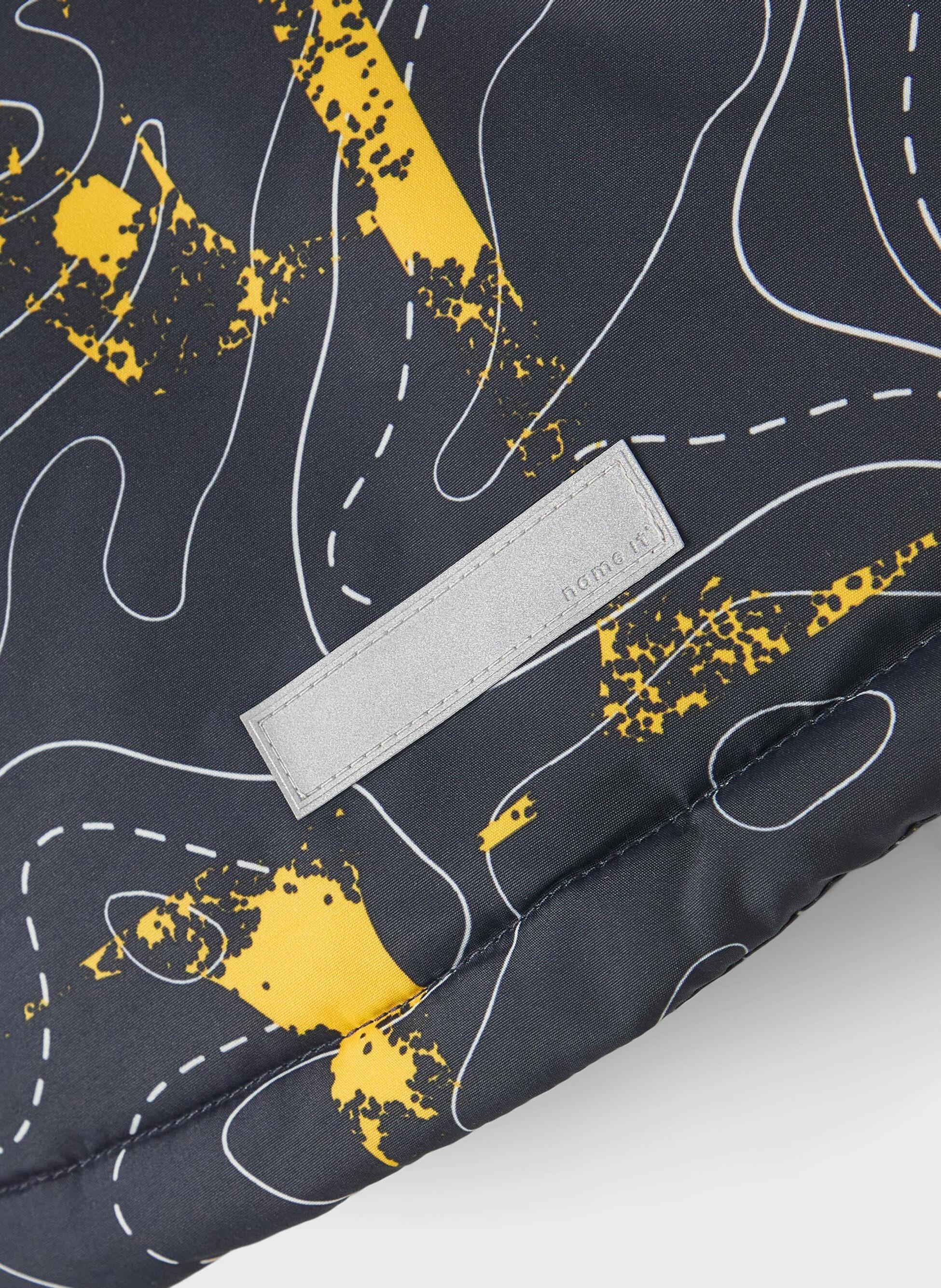 13218218/Black NAME.IT