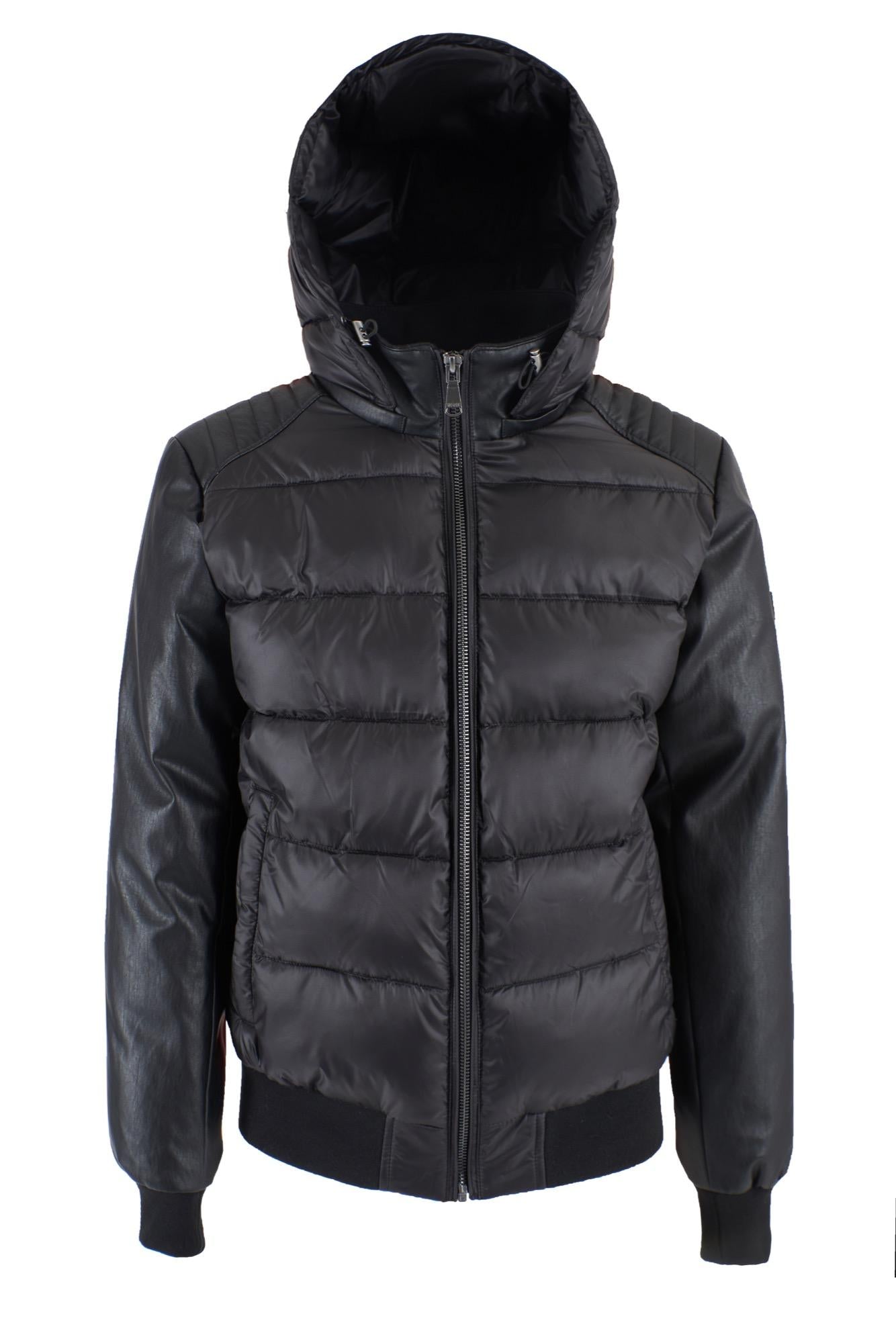 J813 KT00/0801 YES ZEE