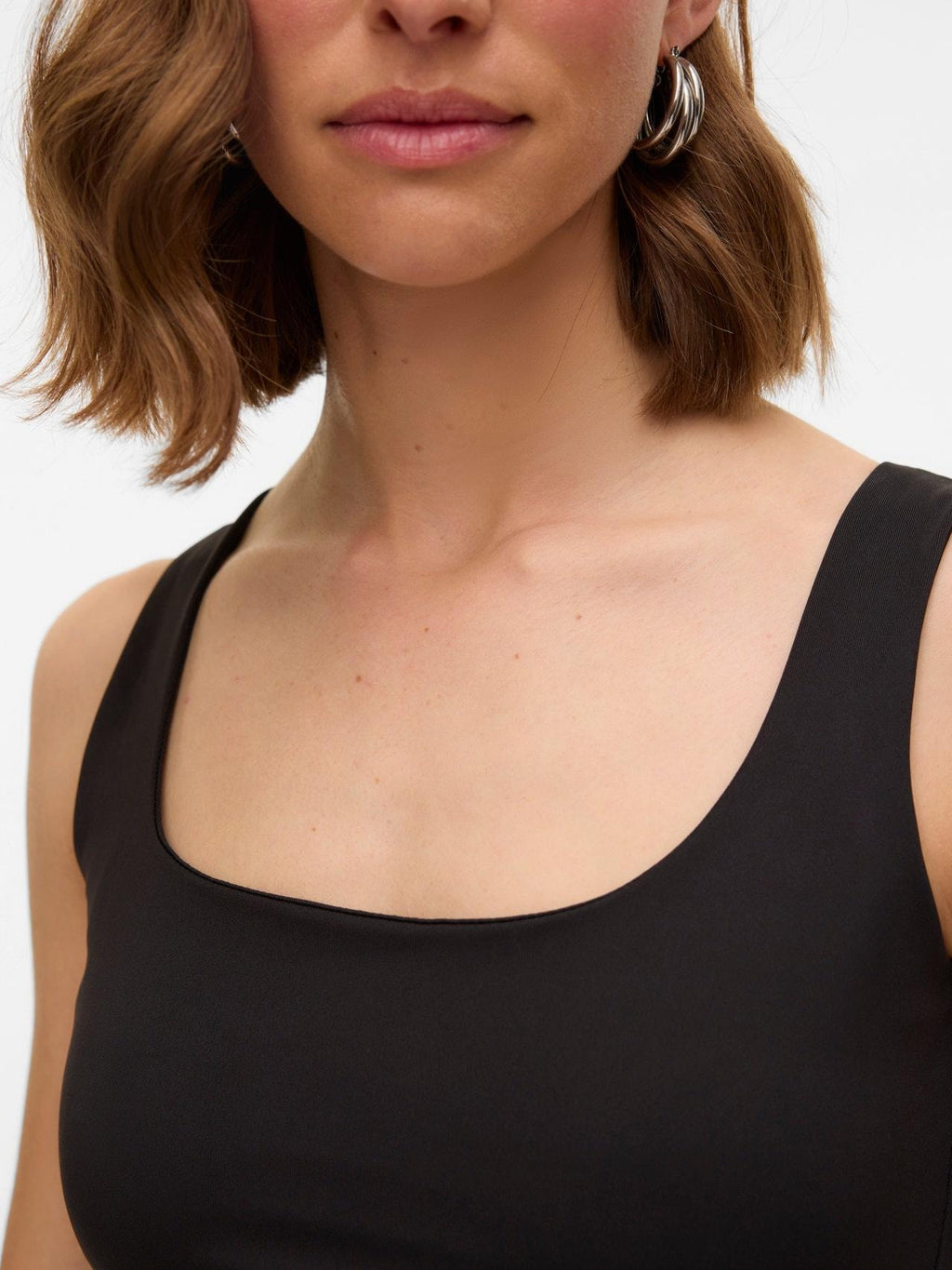 10305800/Black VERO MODA