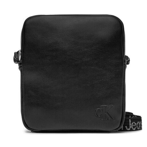 ULTRALIGHT REPORTER18 W/PKT PU K50K511489/BEH CALVIN KLEIN JEANS