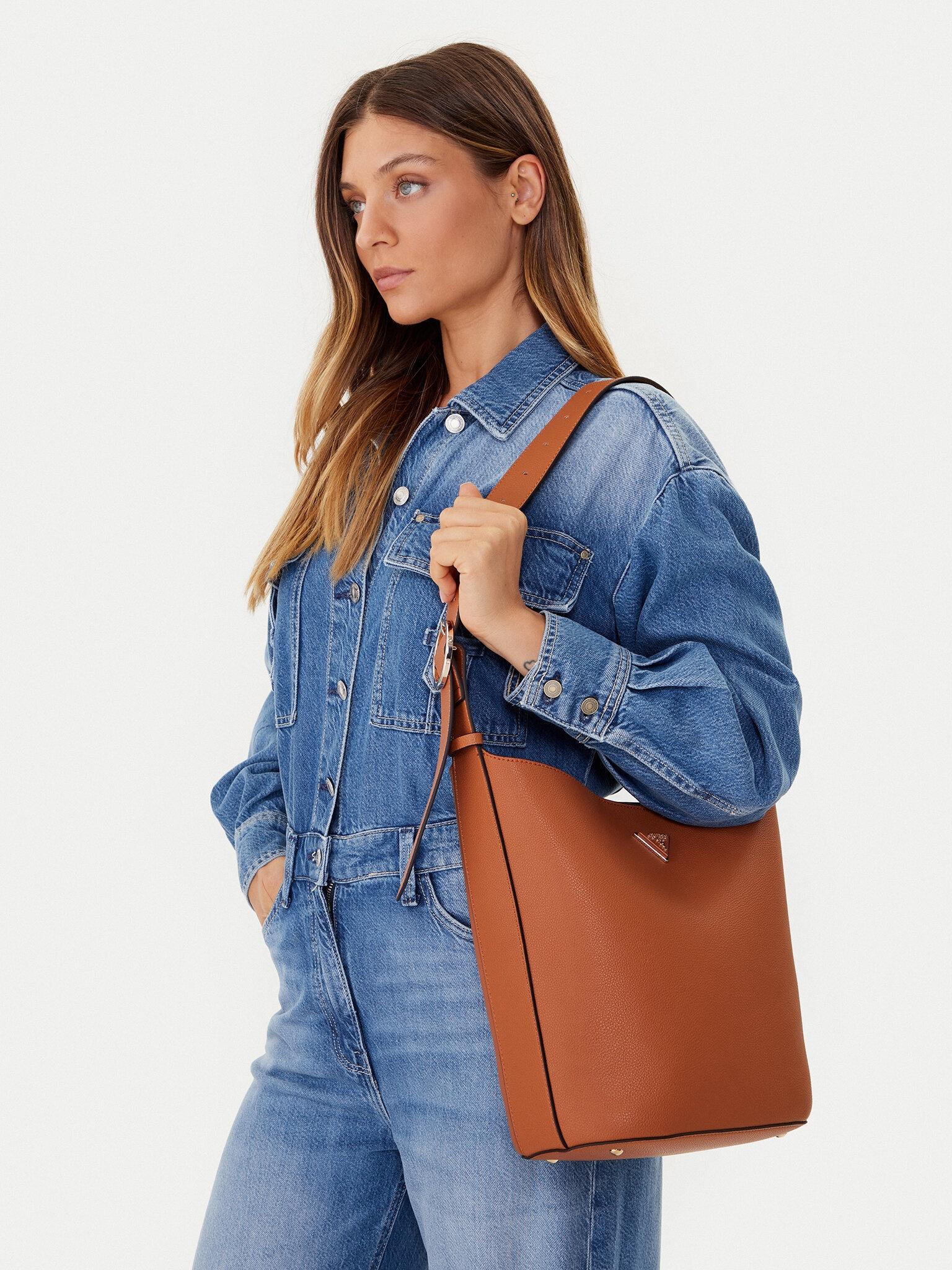 HWBG6974040/COG GUESS