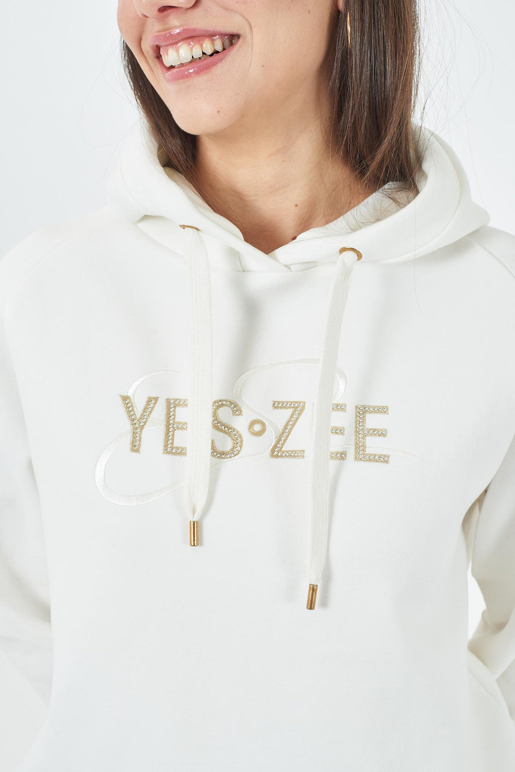 F003 SK00/0157 YES ZEE