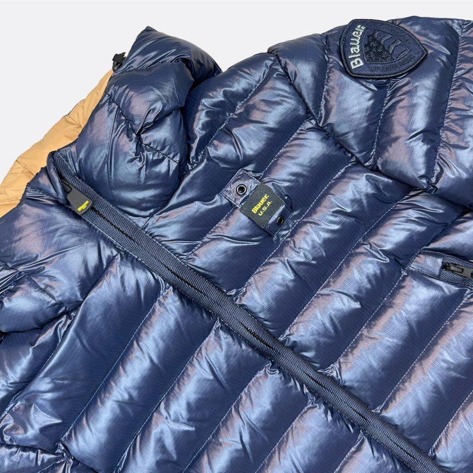 25WBLKC02426 005958/888TB BLAUER