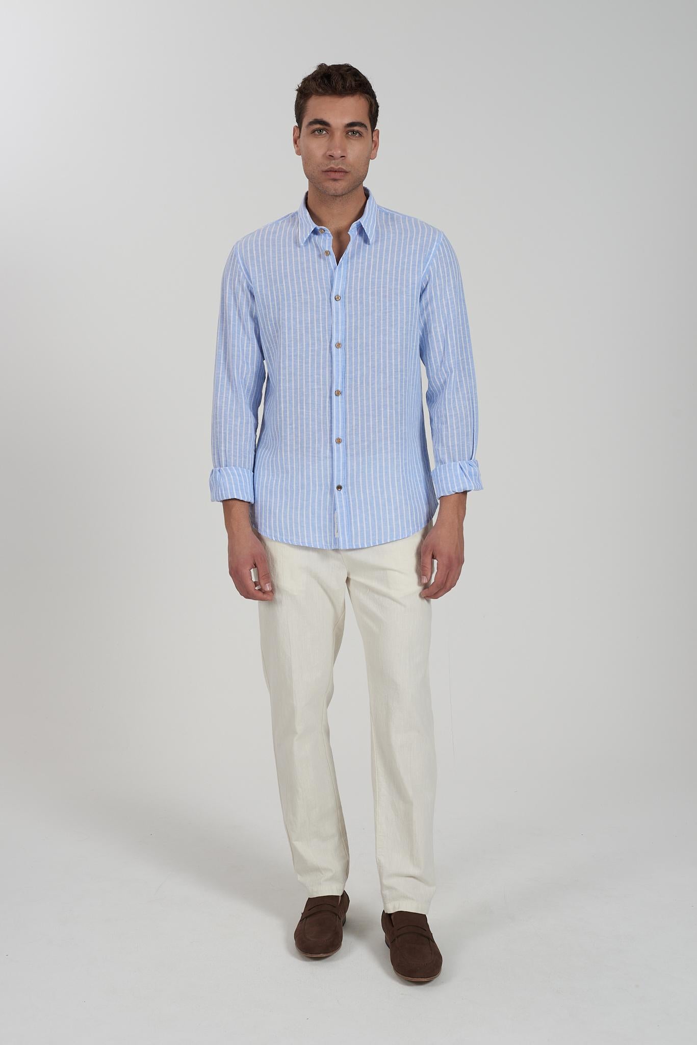 C521 UA00/2700 YES ZEE