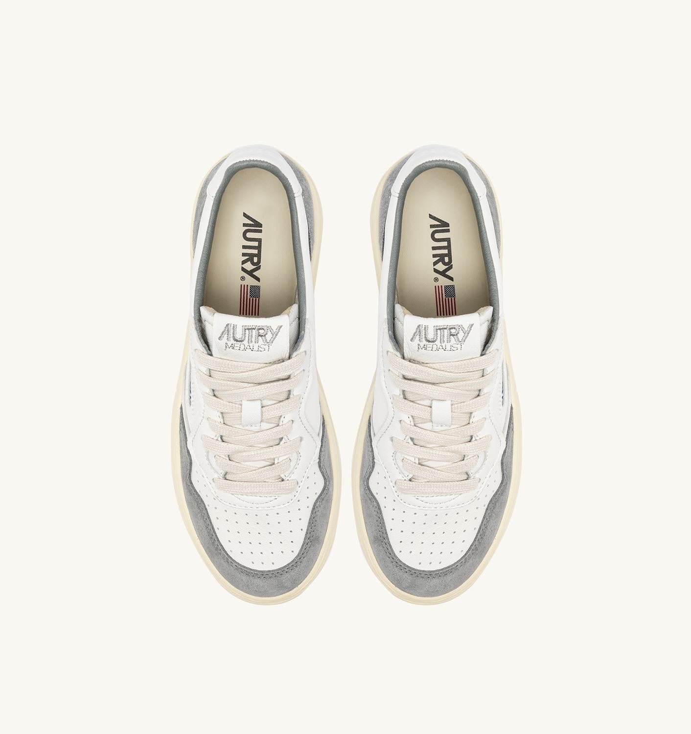 Sneakers Autry Medalist Low in pelle di capra e suede Bianco/Grigio 