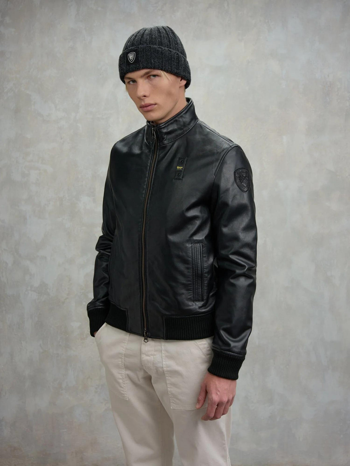 25WBLUL01316 007012/999 BLAUER