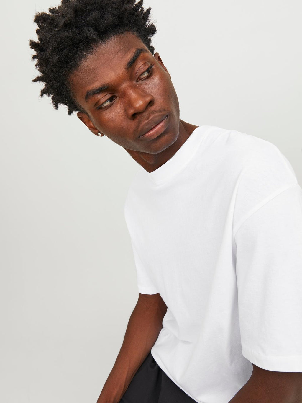 12249319/White JACK AND JONES