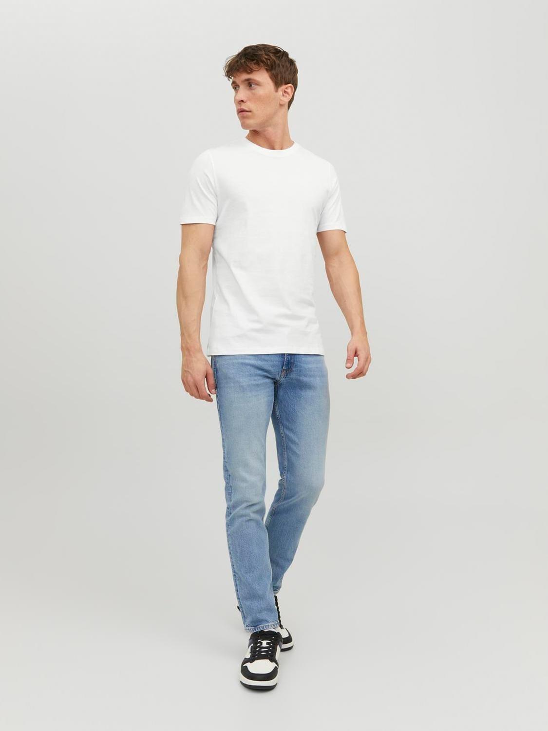 12156101/White JACK AND JONES