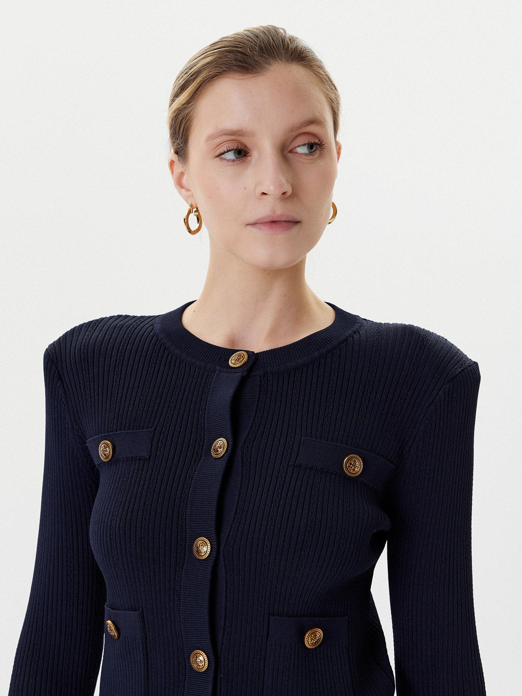 W5YR09Z0130/G7V2 GUESS