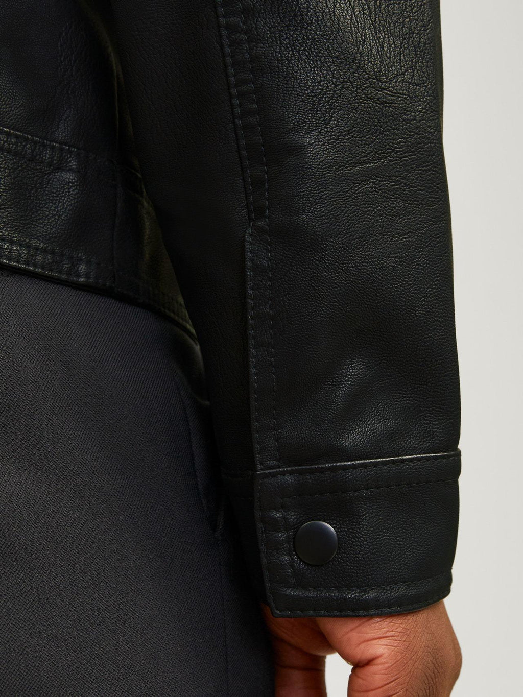 12182461/Black JACK AND JONES