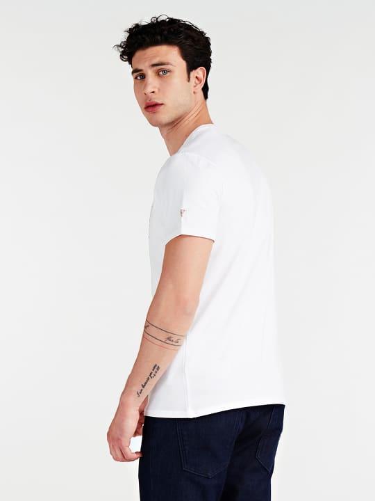 CN SS SO FRESH TEE M0GI45 J1300/TWHT GUESS