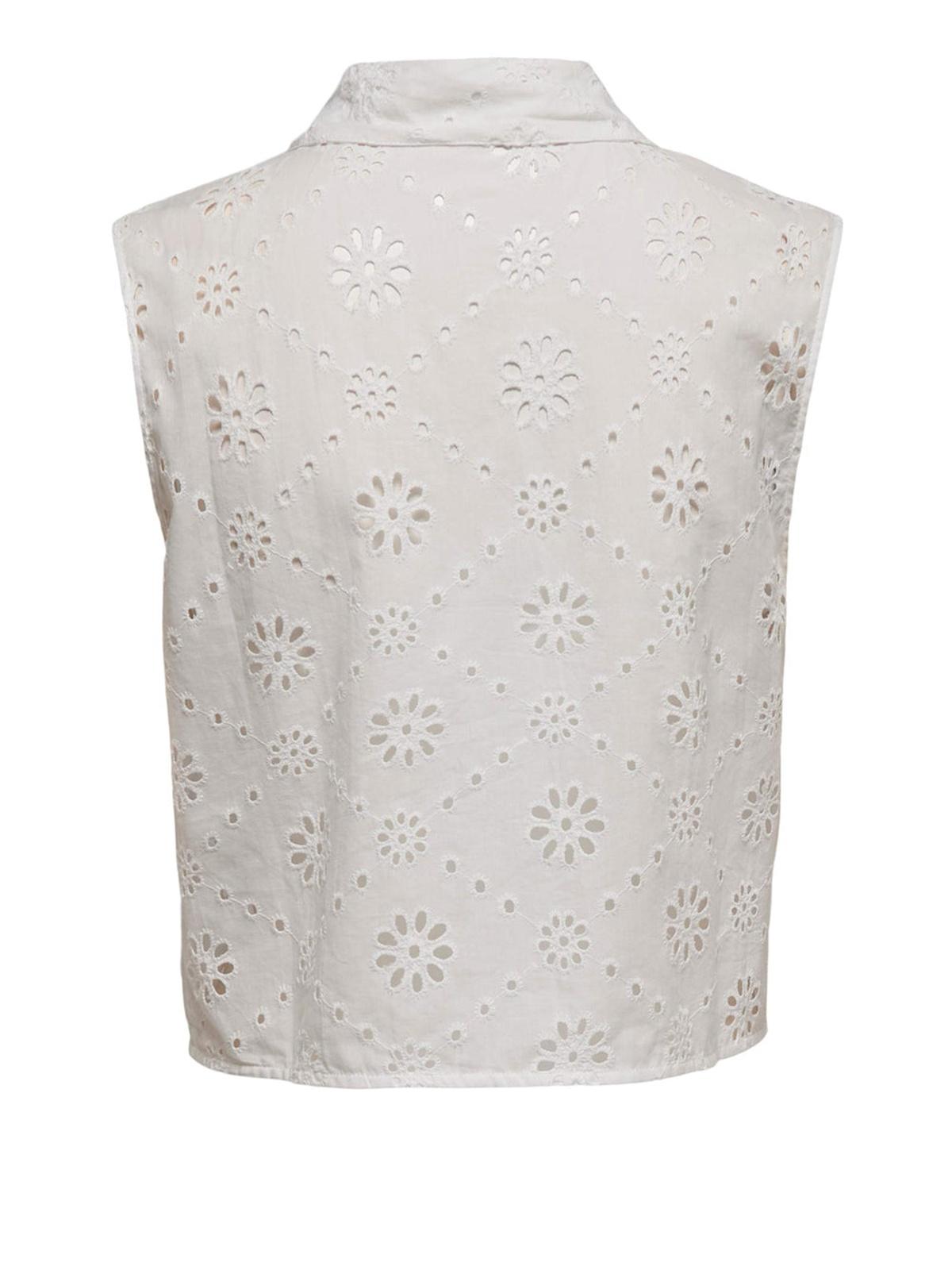 15371174/Bright White ONLY
