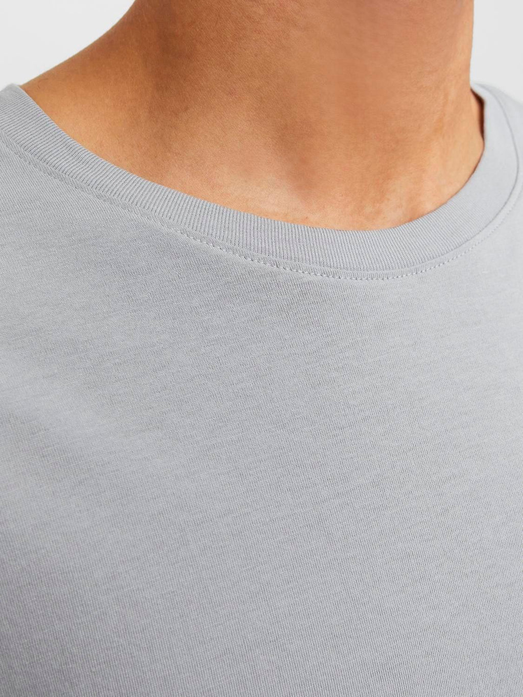 12156101/Ultimate Grey JACK AND JONES