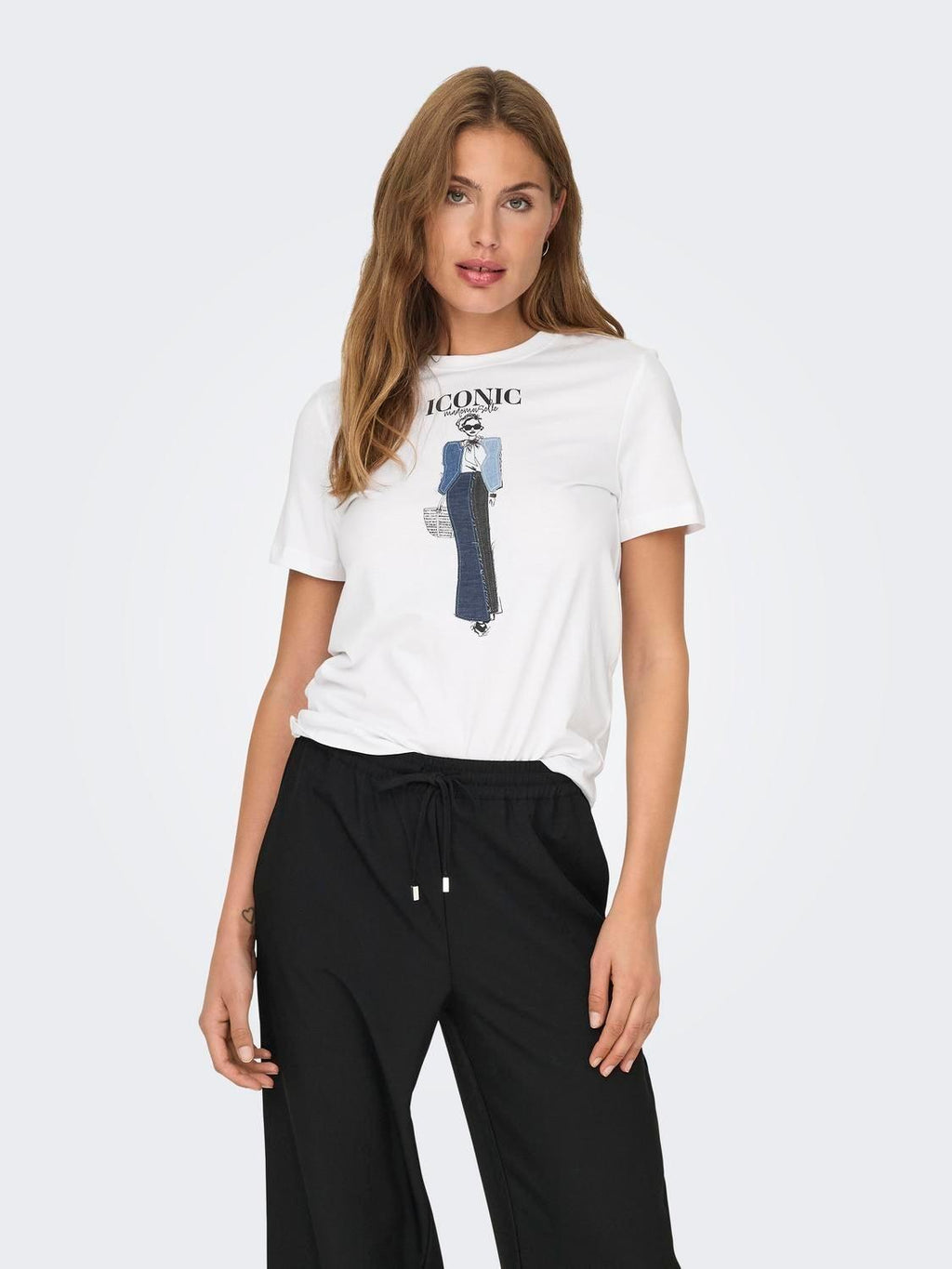 15329752/Bright White ONLY
