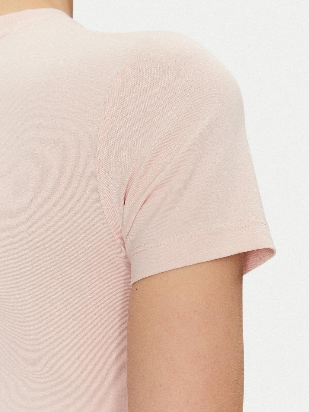 W5GI24J1314/G6R4 GUESS